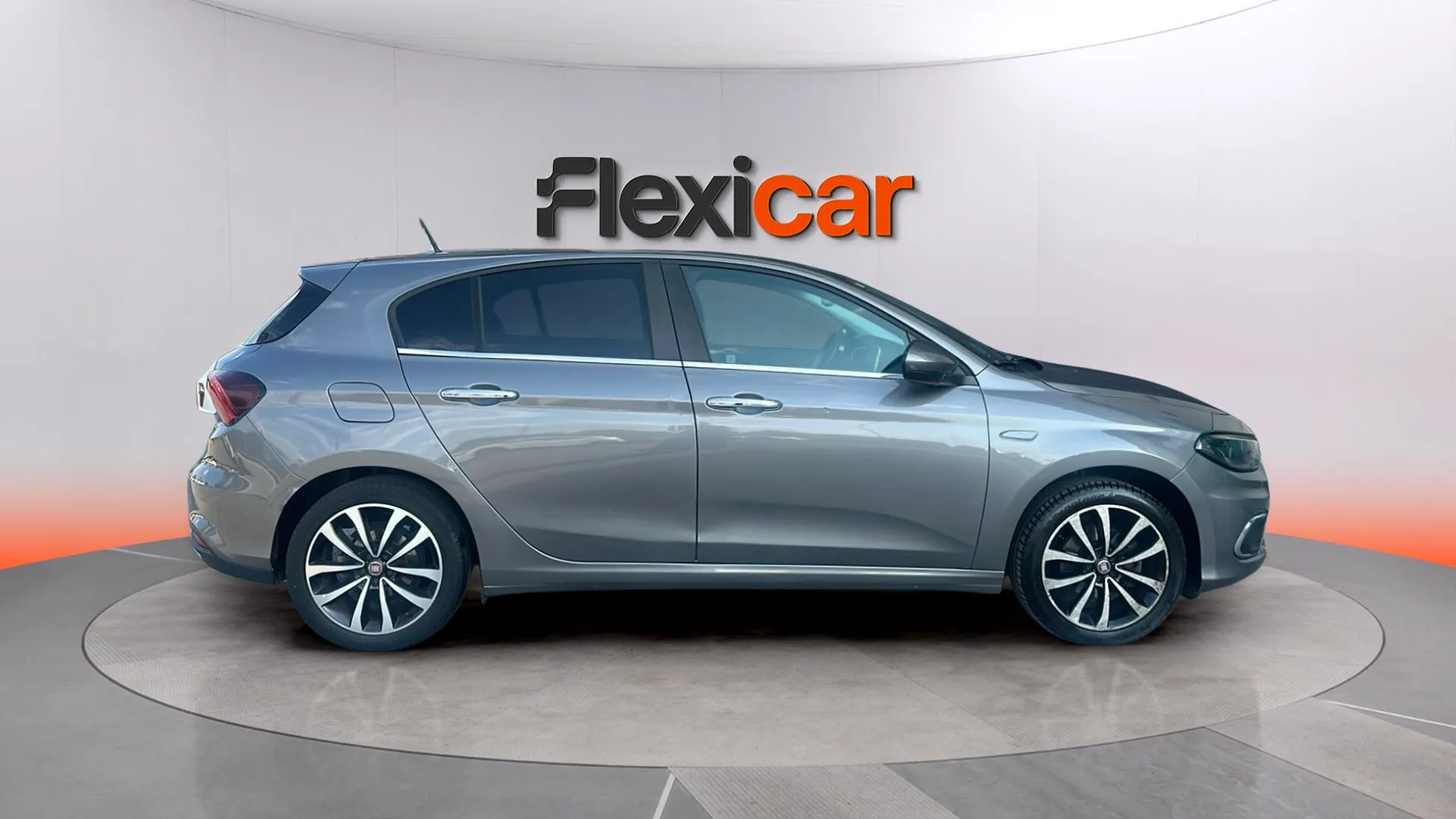 Fiat Tipo 1.4 T-Jet Lounge - foto 4