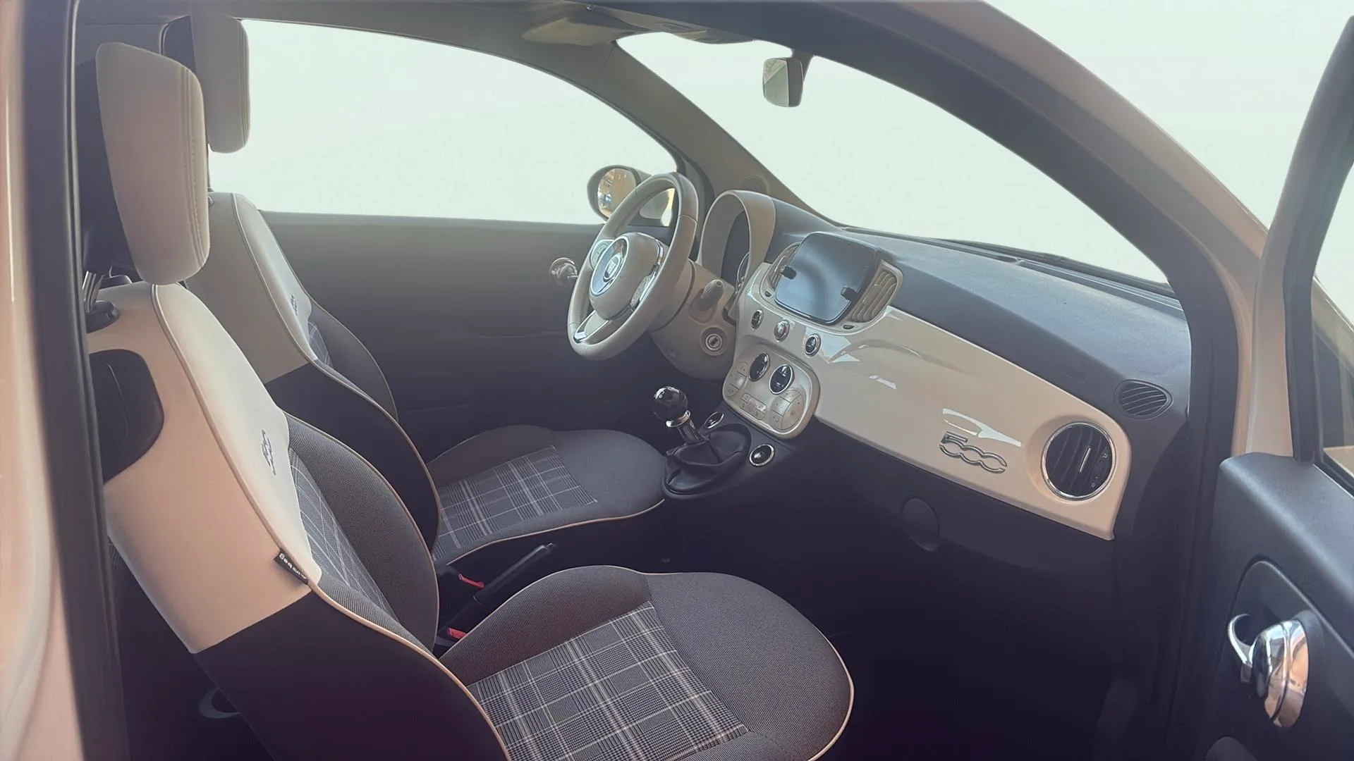 Fiat 500 Connect 1.0 Hybrid - foto 9