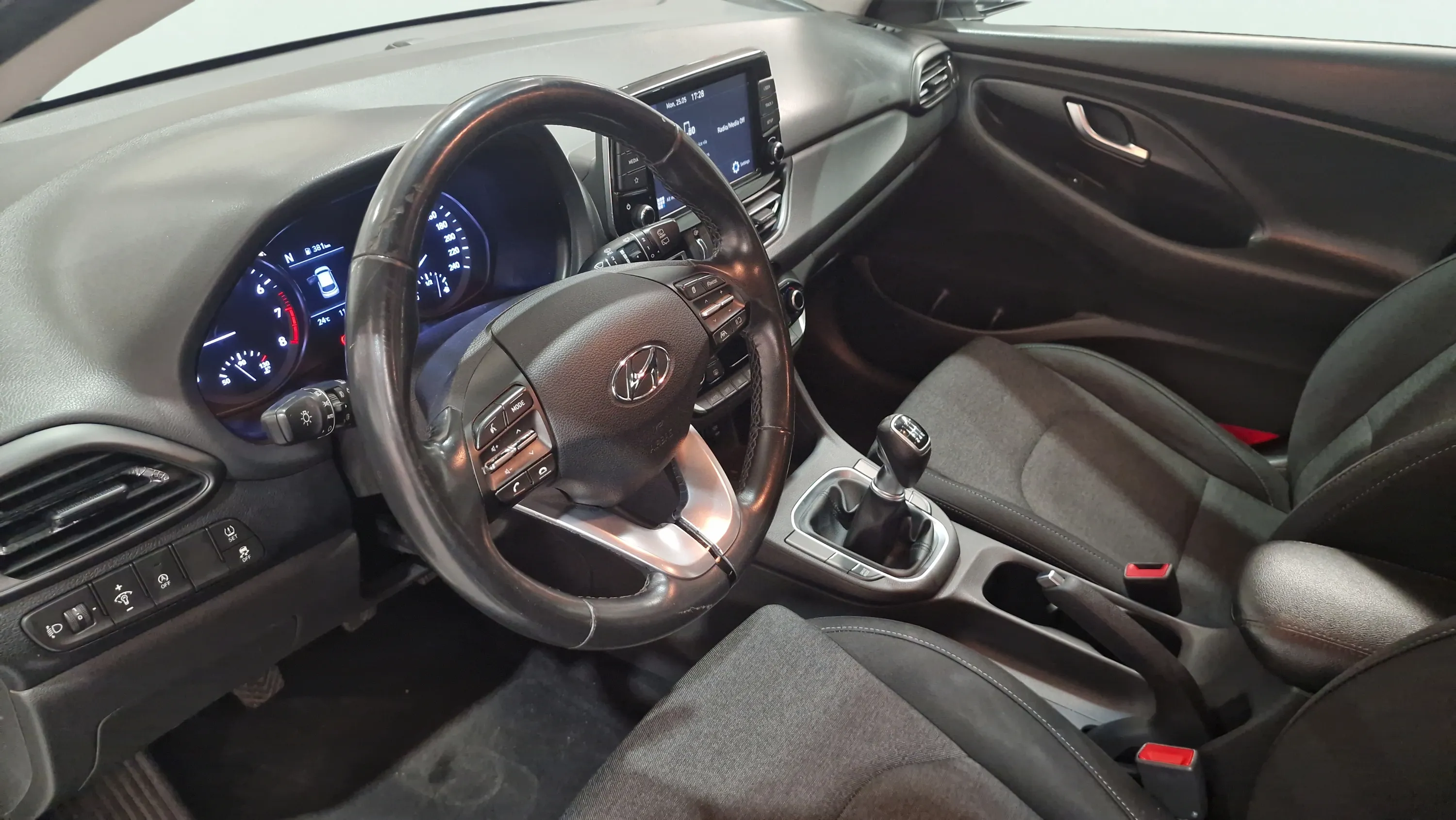 Hyundai i30 1.0 T-GDi 48V Klass - foto 12
