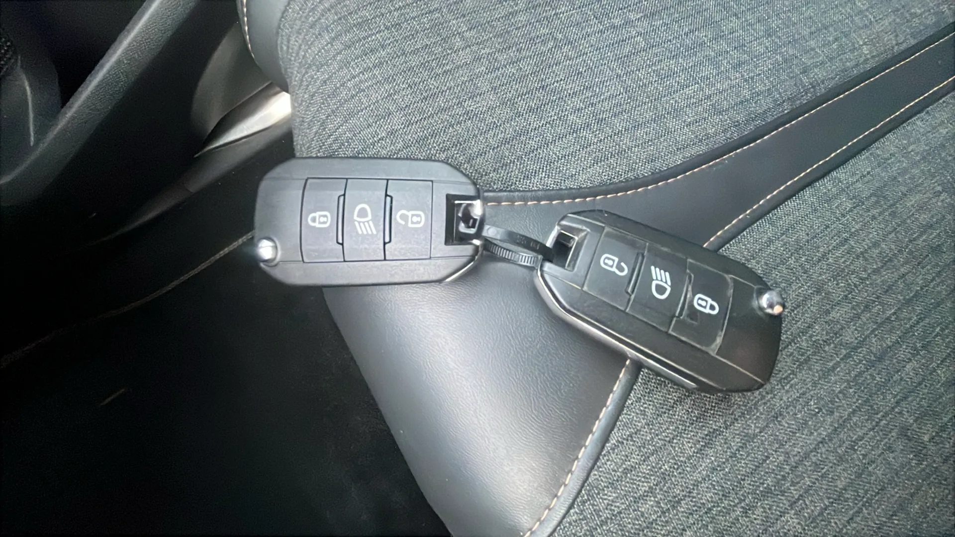 Peugeot 3008 1.2 PureTech GT Line - foto 26
