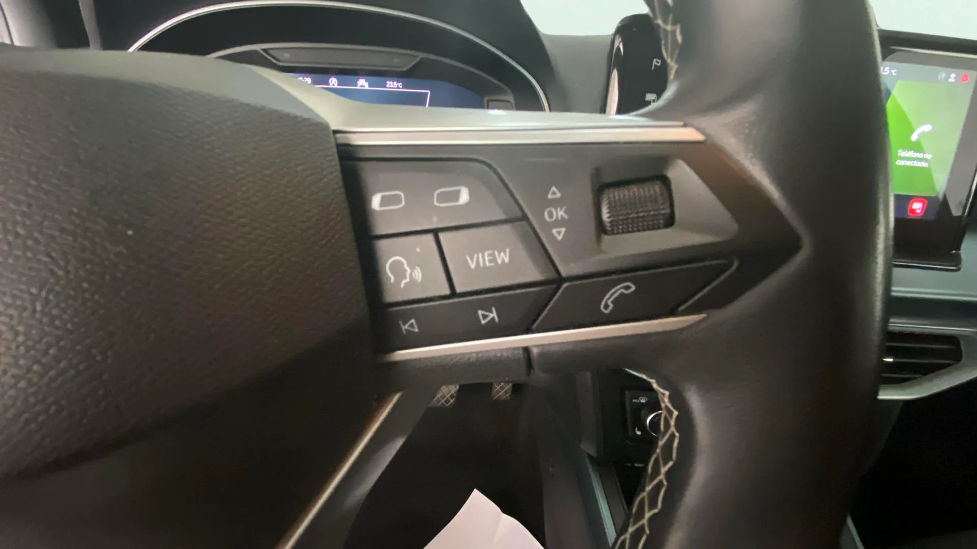 SEAT Arona 1.5 TSI DSG Special Edition - foto 20