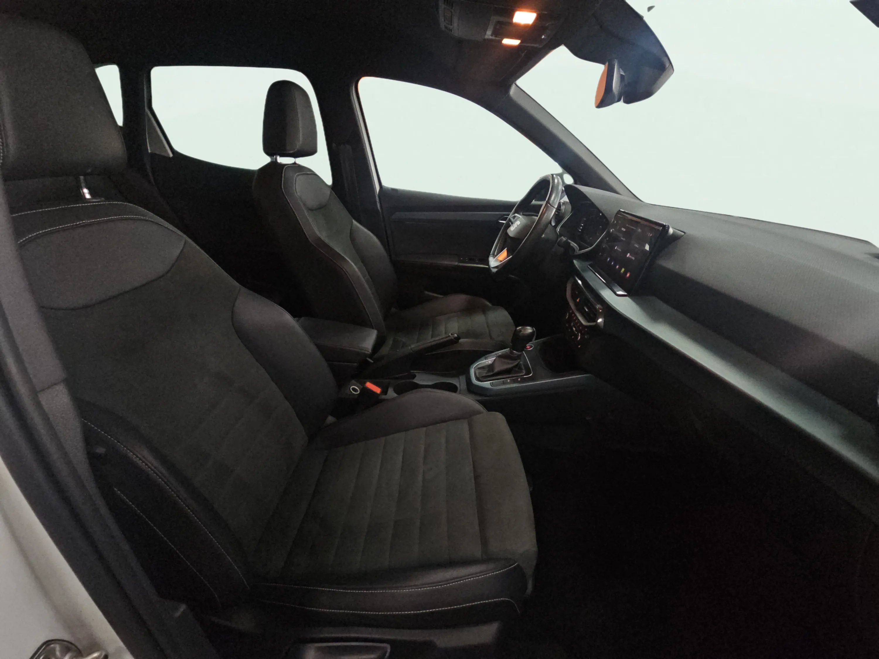 SEAT Arona 1.0 TSI DSG Style Special Edition - foto 12