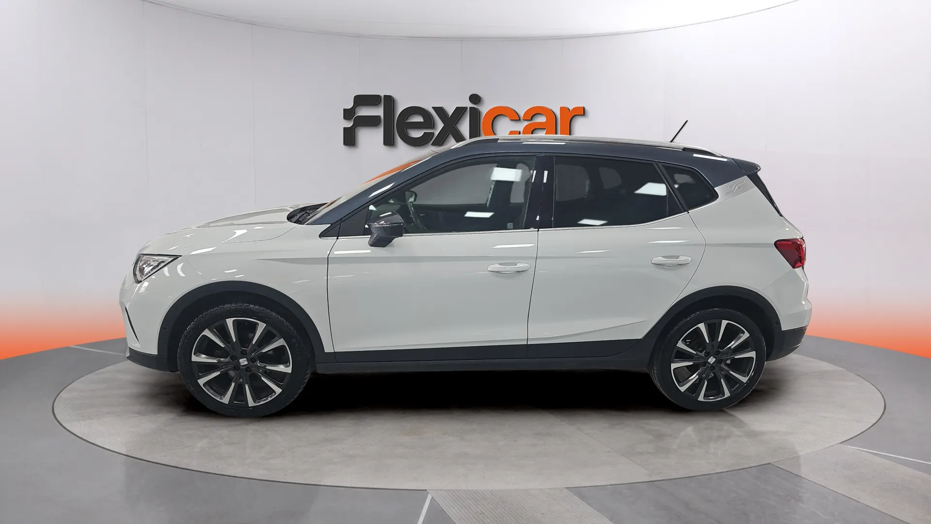 SEAT Arona 1.0 TSI DSG Style Special Edition - foto 3