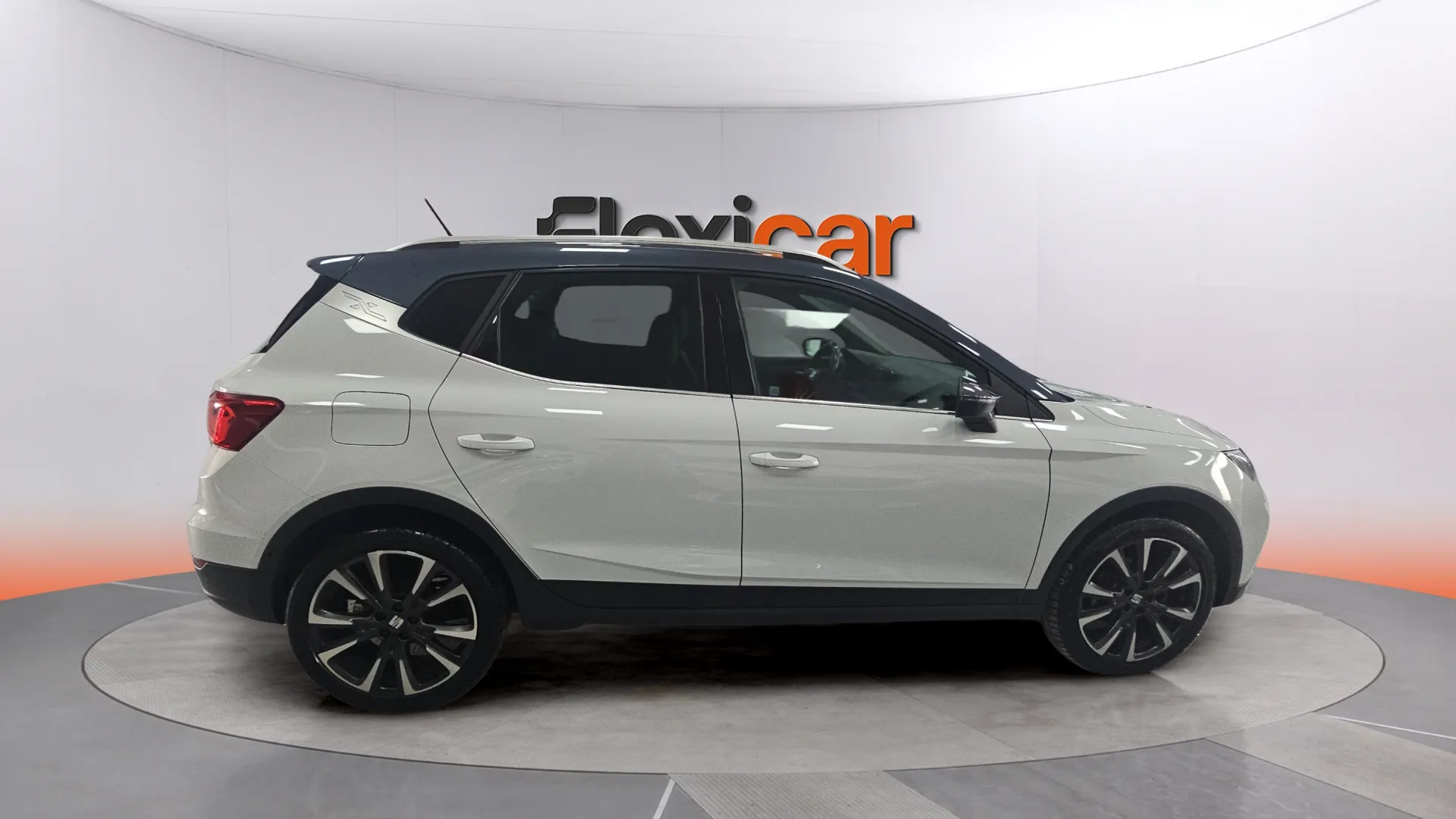 SEAT Arona 1.0 TSI DSG Style Special Edition - foto 6