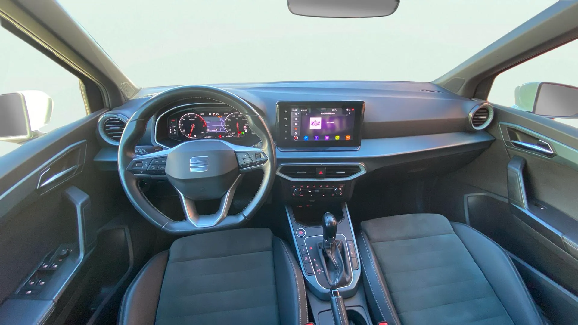 SEAT Arona 1.5 TSI DSG FR XM - foto 16
