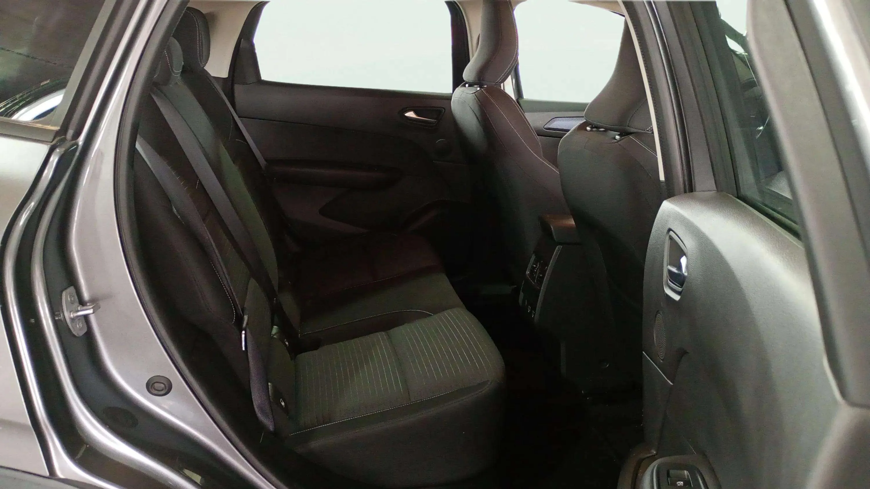 Renault Arkana Equilibre TCe EDC mild Hybrid - foto 14
