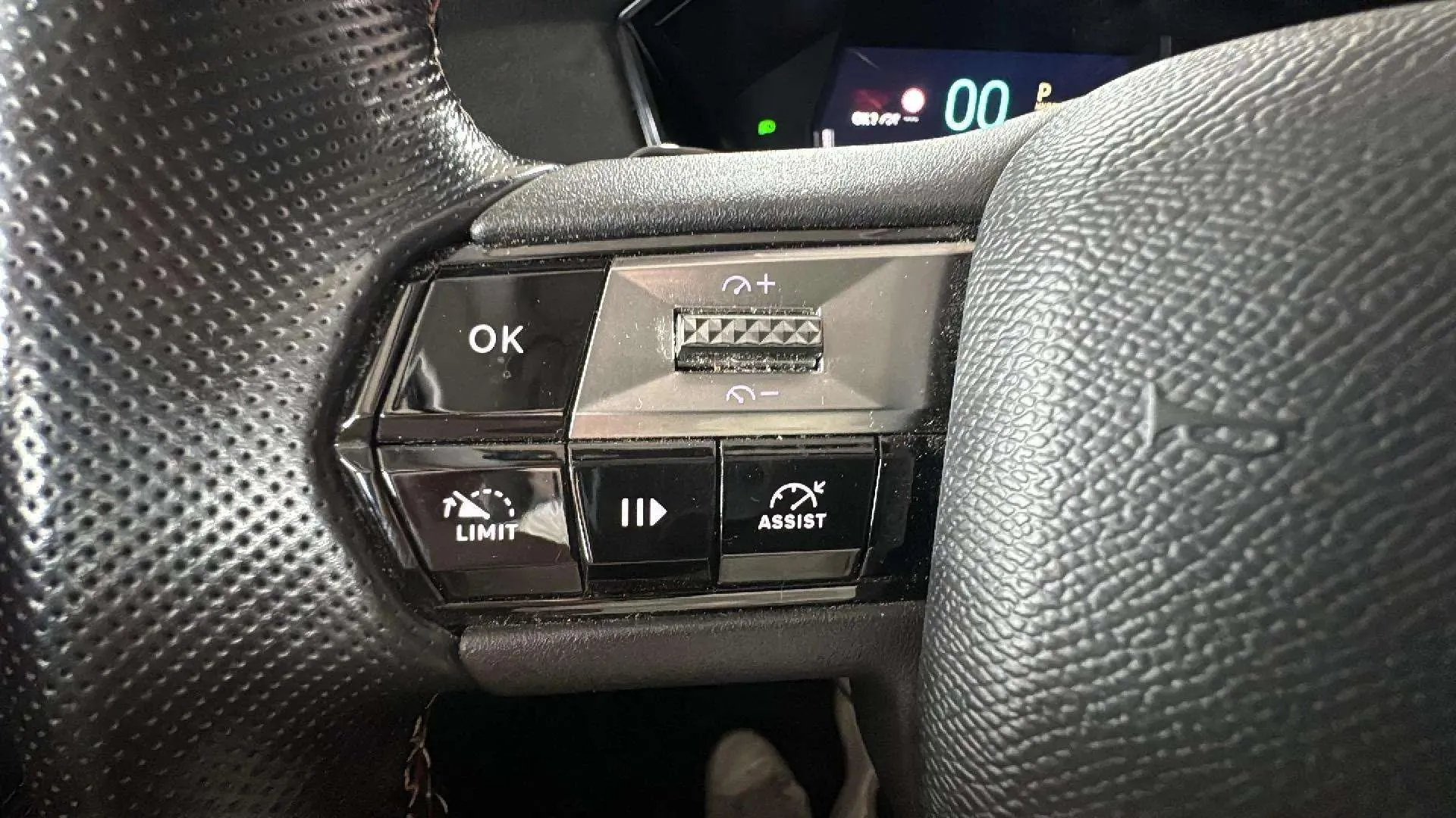 DS DS 4 E-Tense 225 Performance Line - foto 18