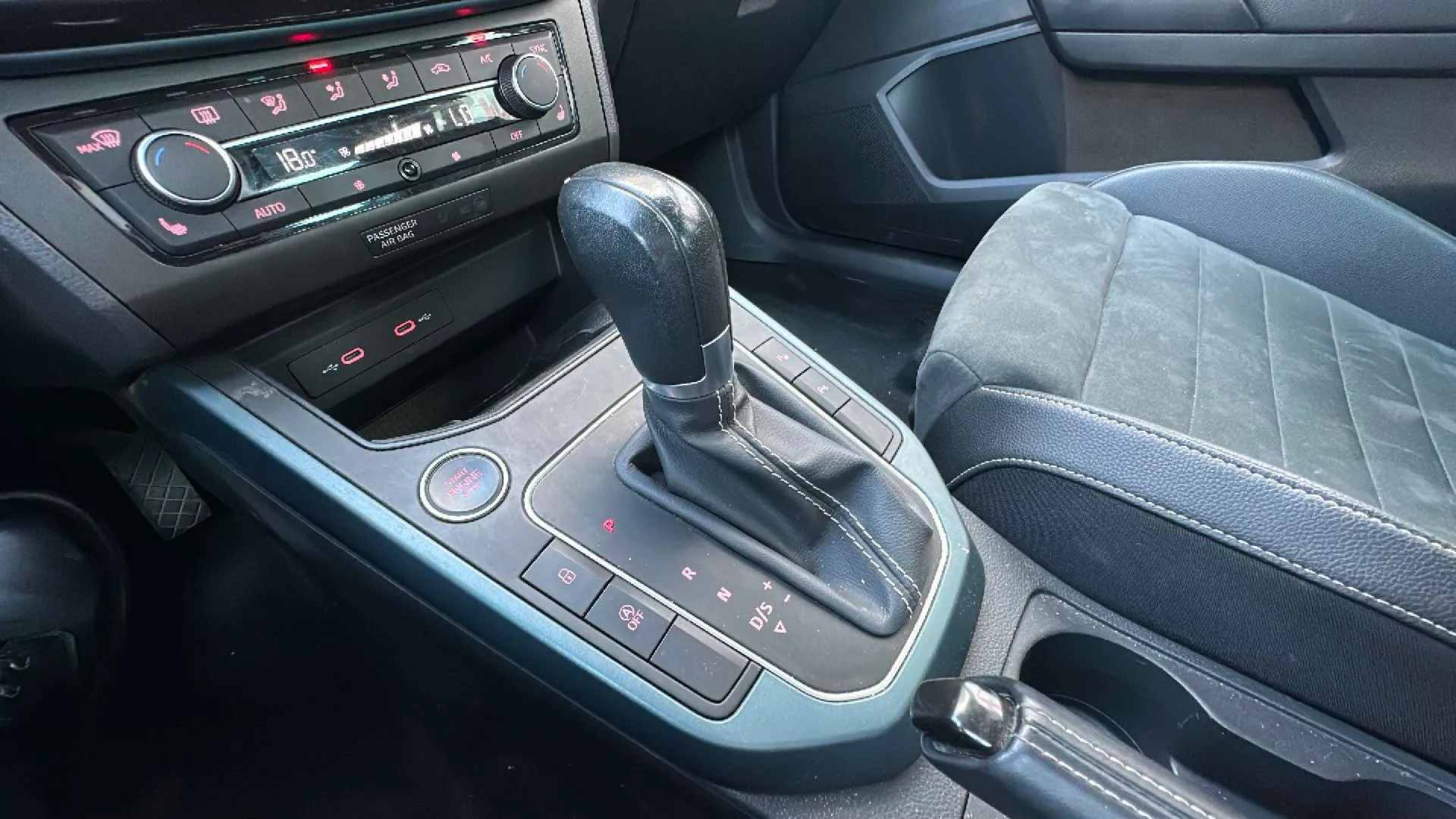 SEAT Arona 1.0 TSI DSG Style Special Edition - foto 10