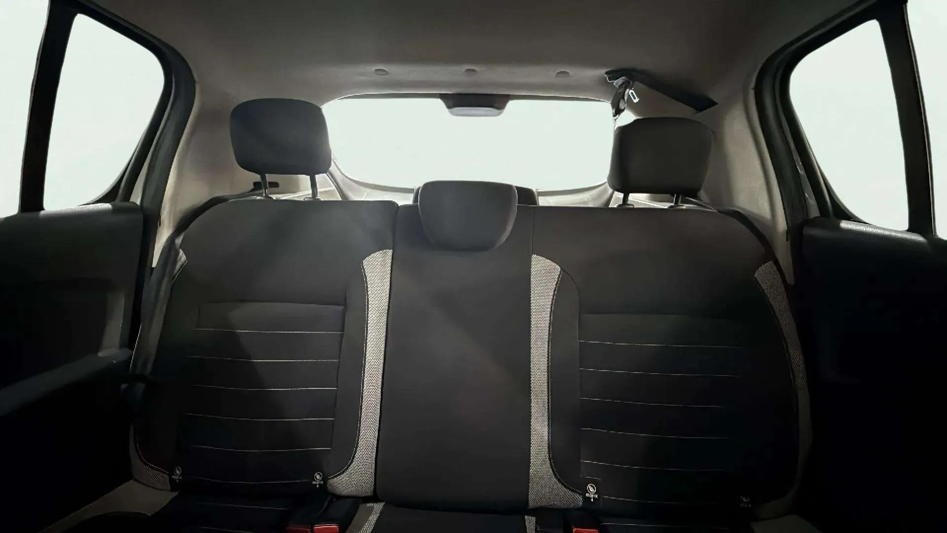 Dacia Sandero Stepway Comfort Blue dCi - foto 13