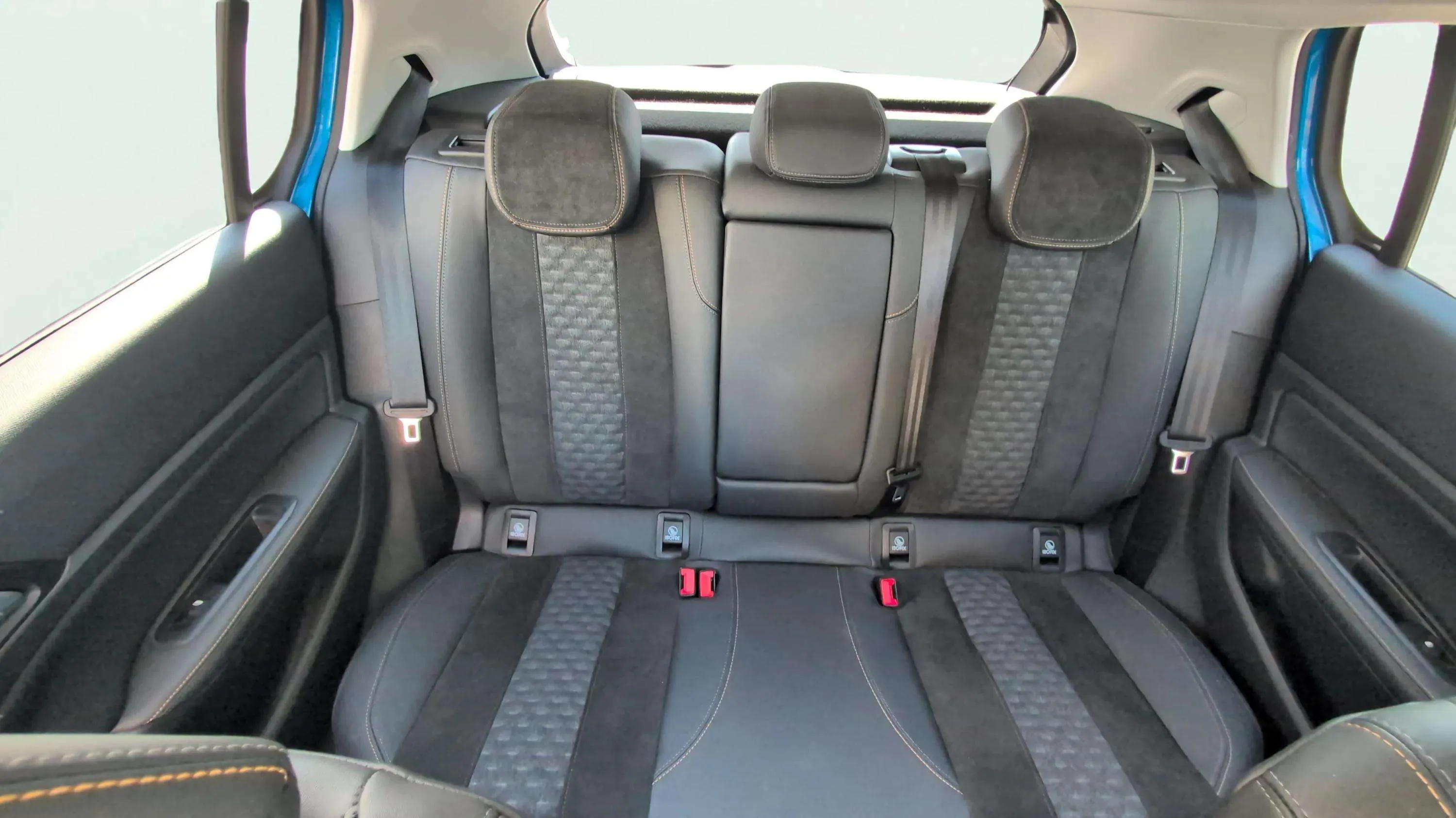 Peugeot 308 Allure PureTech 130 - foto 21