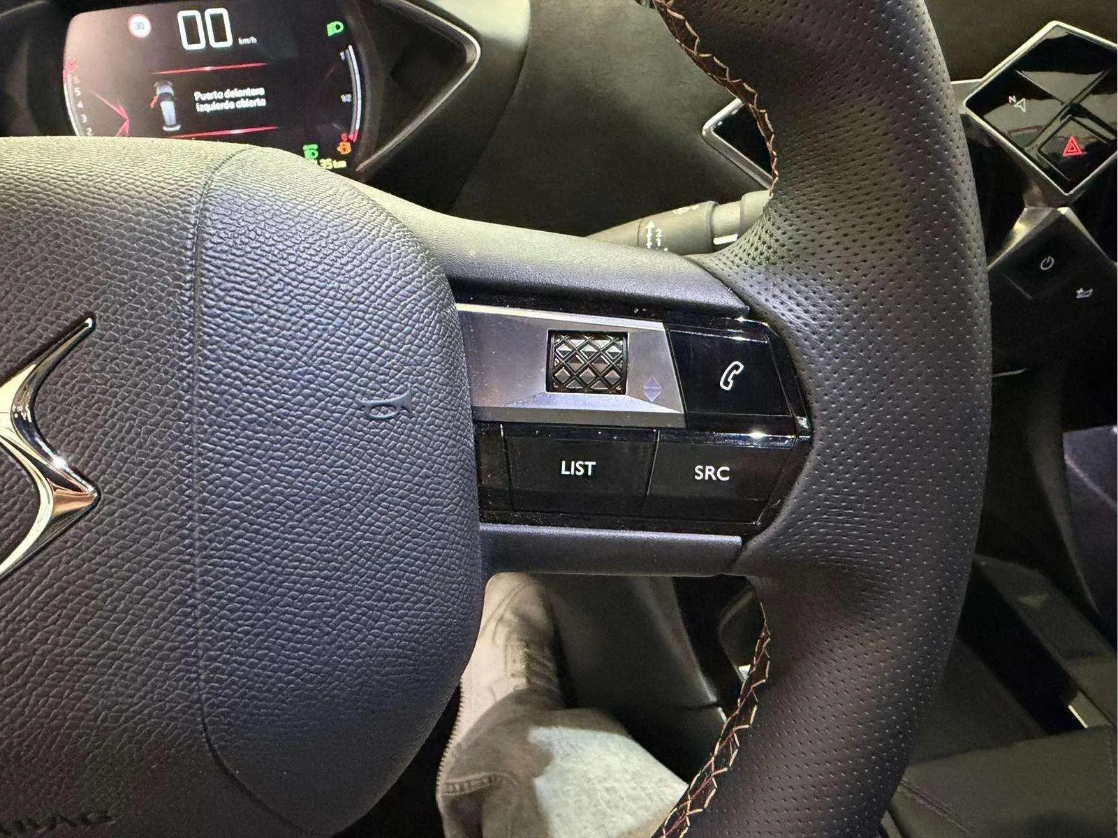 DS DS 3 Crossback PureTech Bastille - foto 15