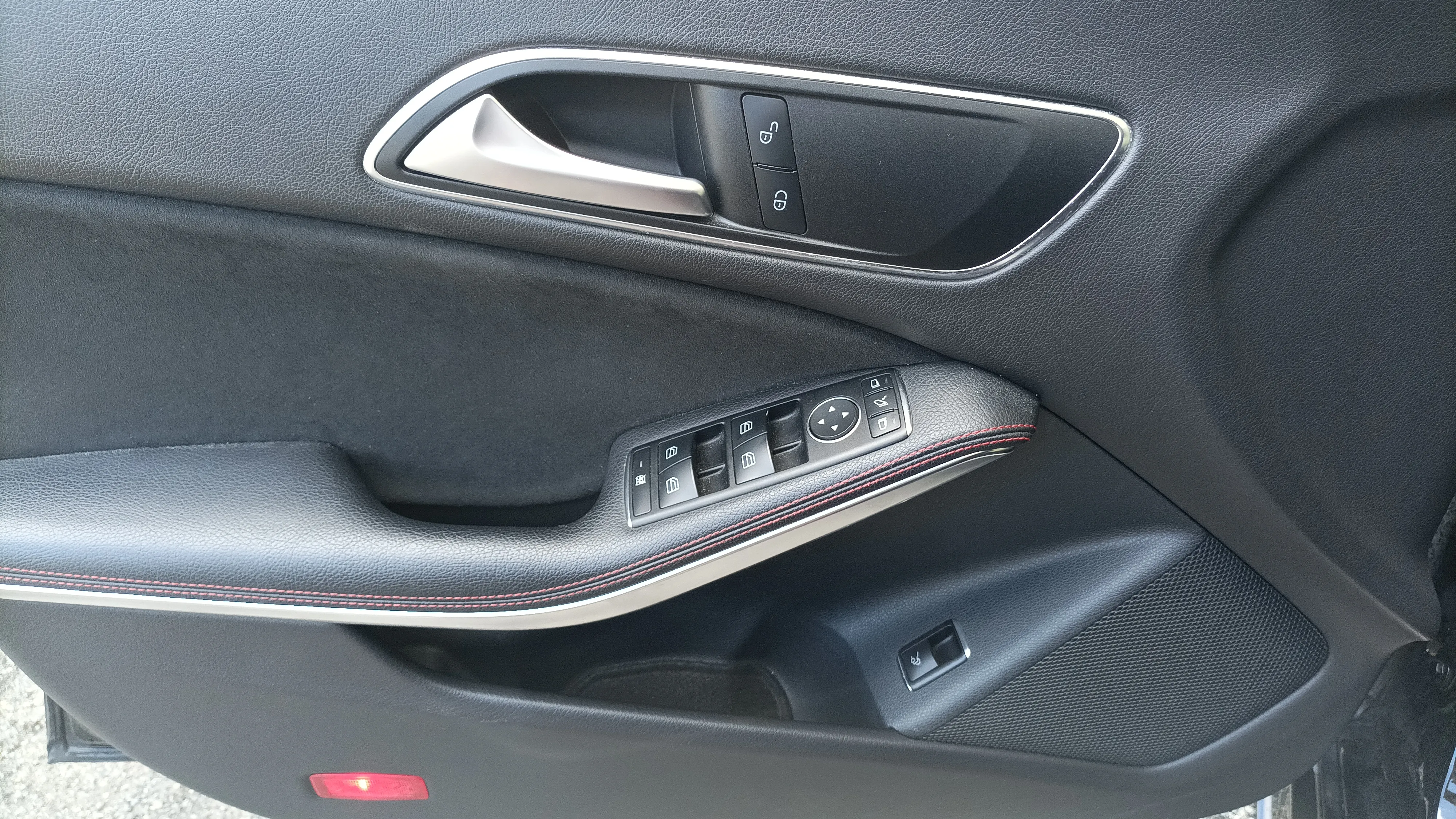 Mercedes-Benz CLA 250 - foto 24
