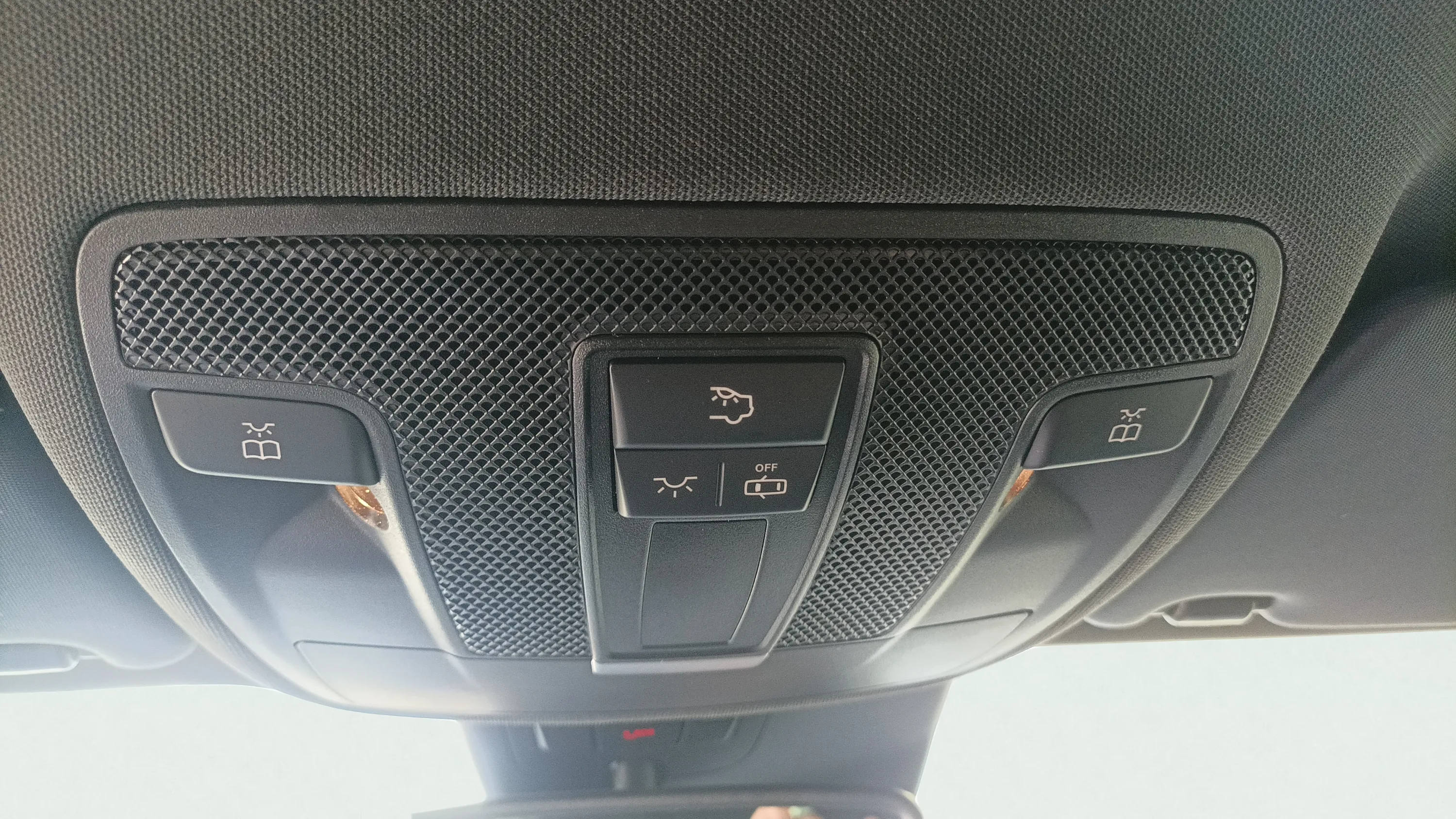 Mercedes-Benz CLA 250 - foto 27