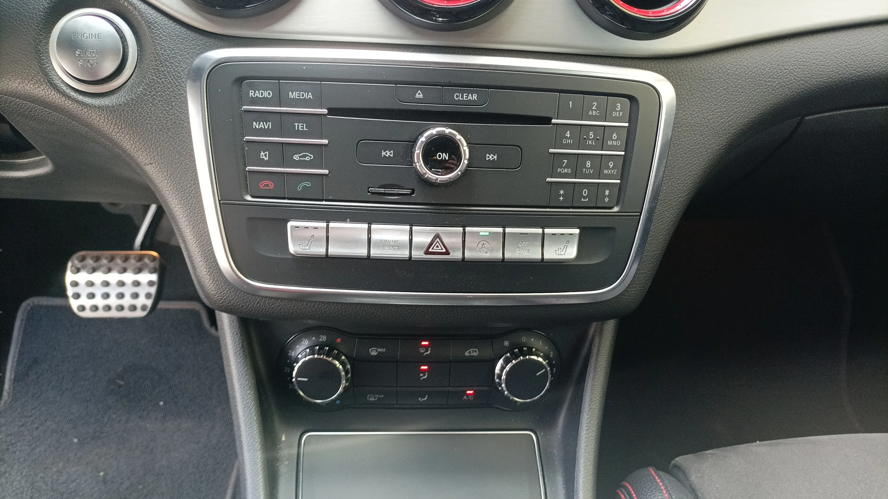 Mercedes-Benz CLA 250 - foto 28