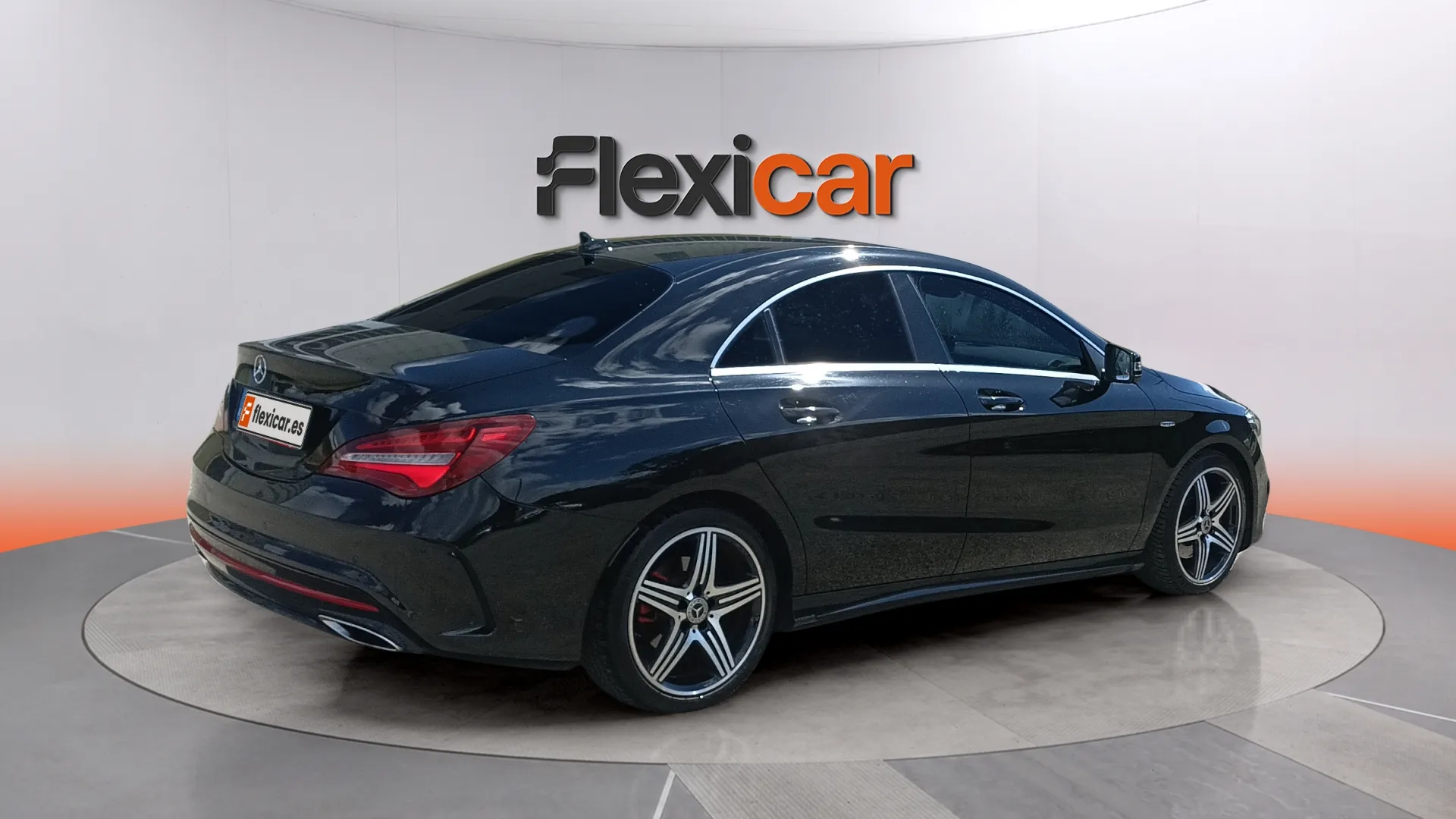 Mercedes-Benz CLA 250 - foto 3