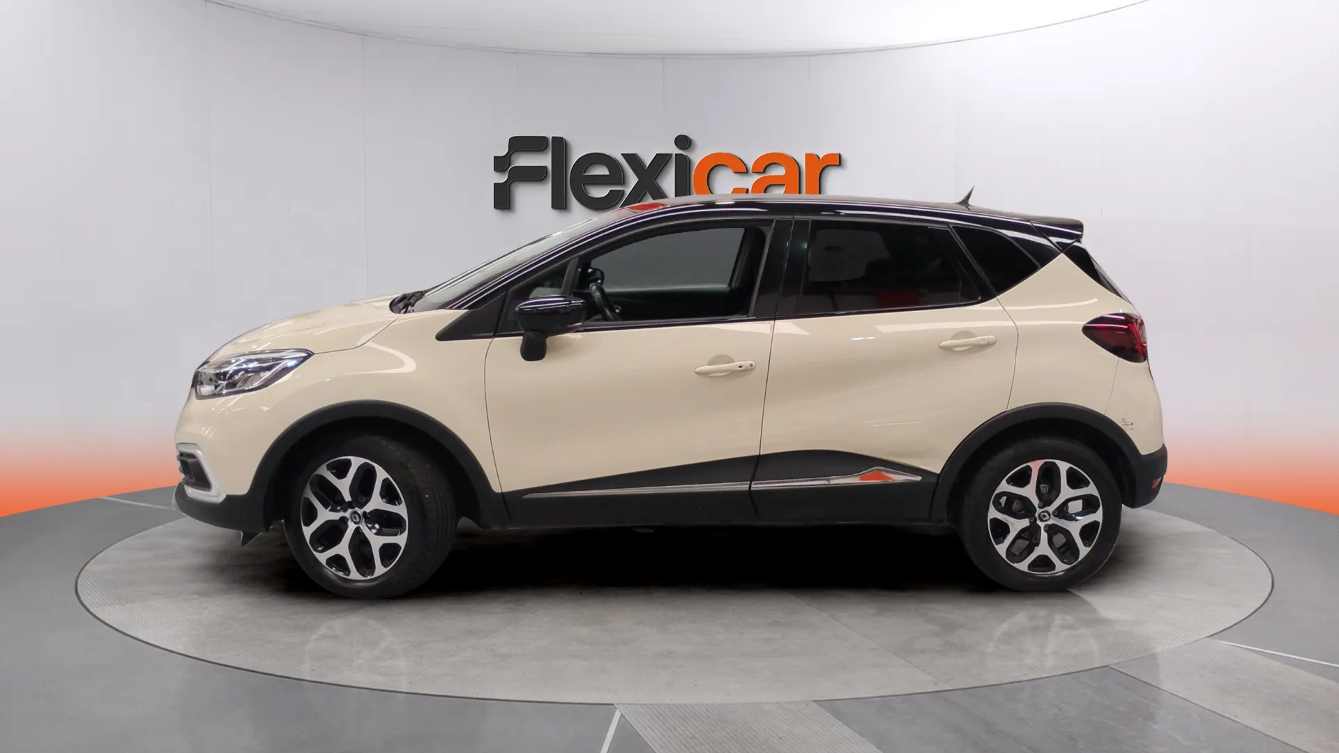 Renault Captur Life TCe - foto 3
