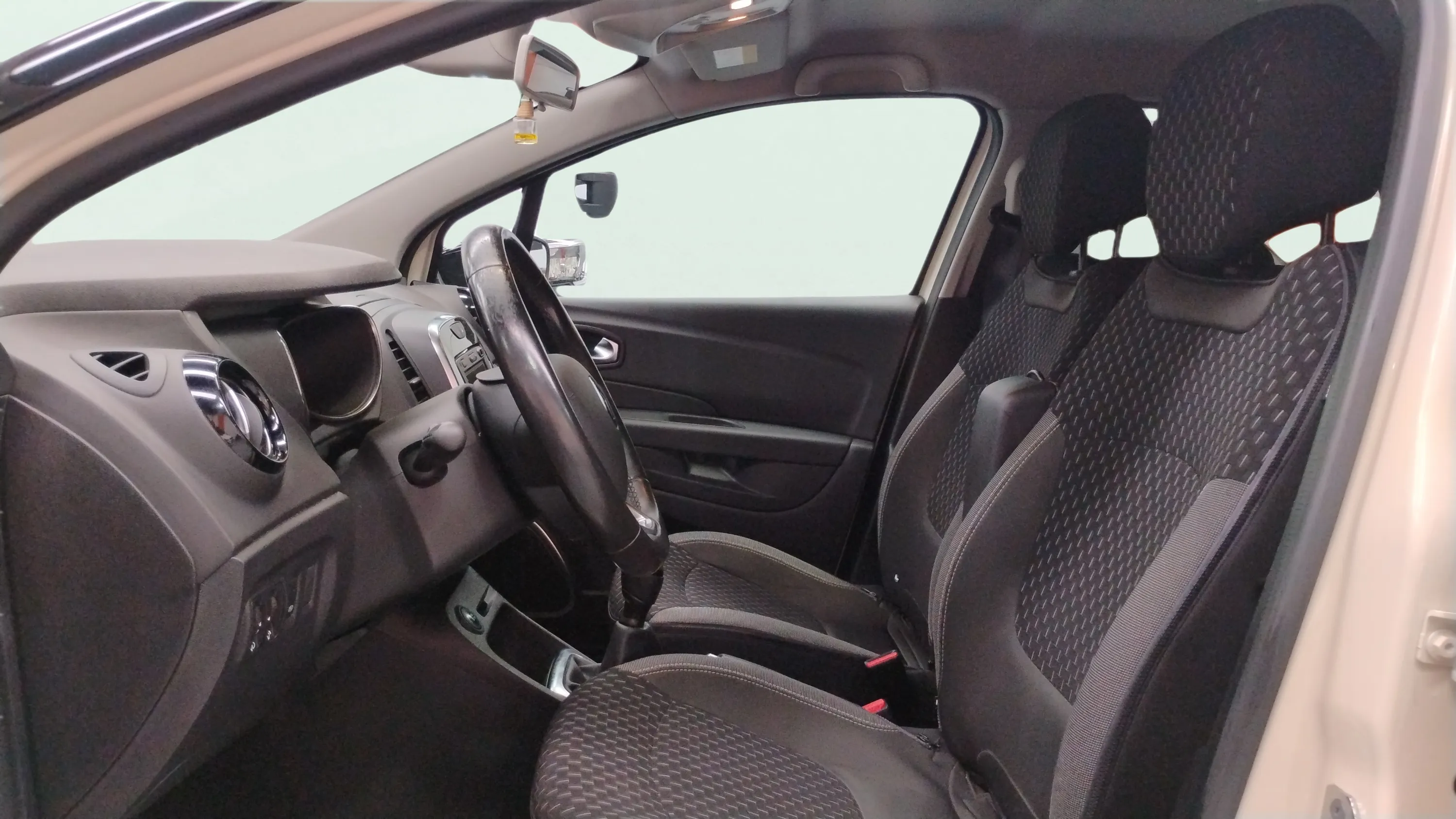 Renault Captur Life TCe - foto 16