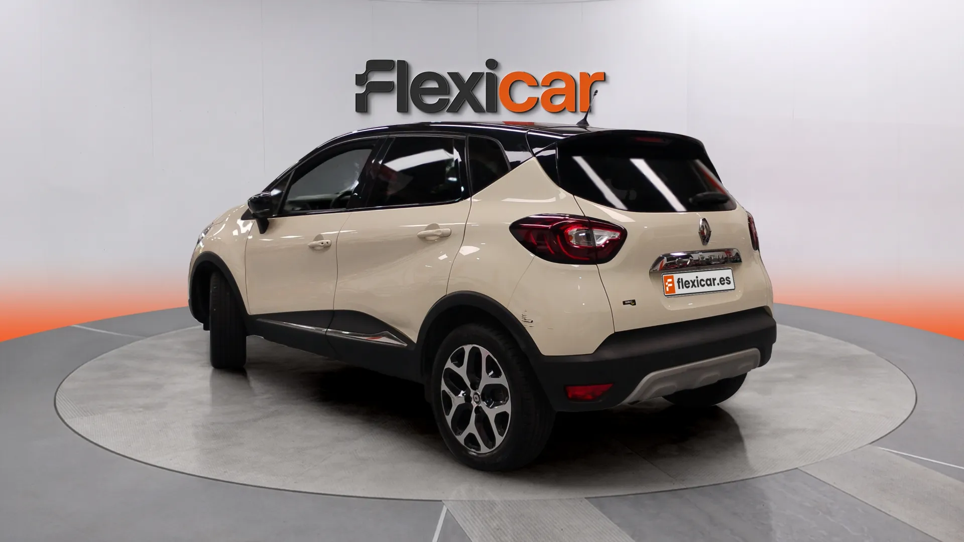 Renault Captur Life TCe - foto 4
