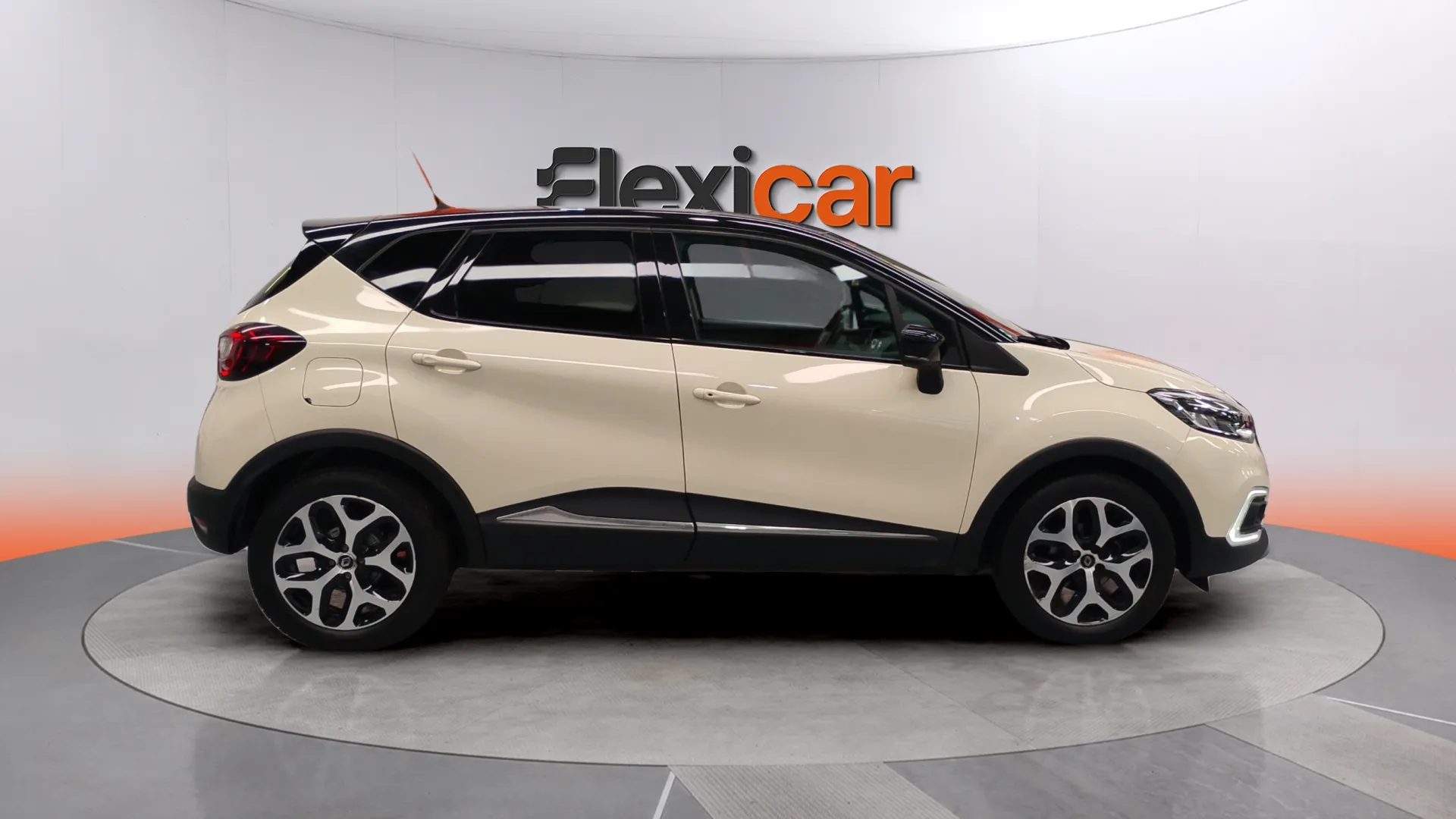 Renault Captur Life TCe - foto 7