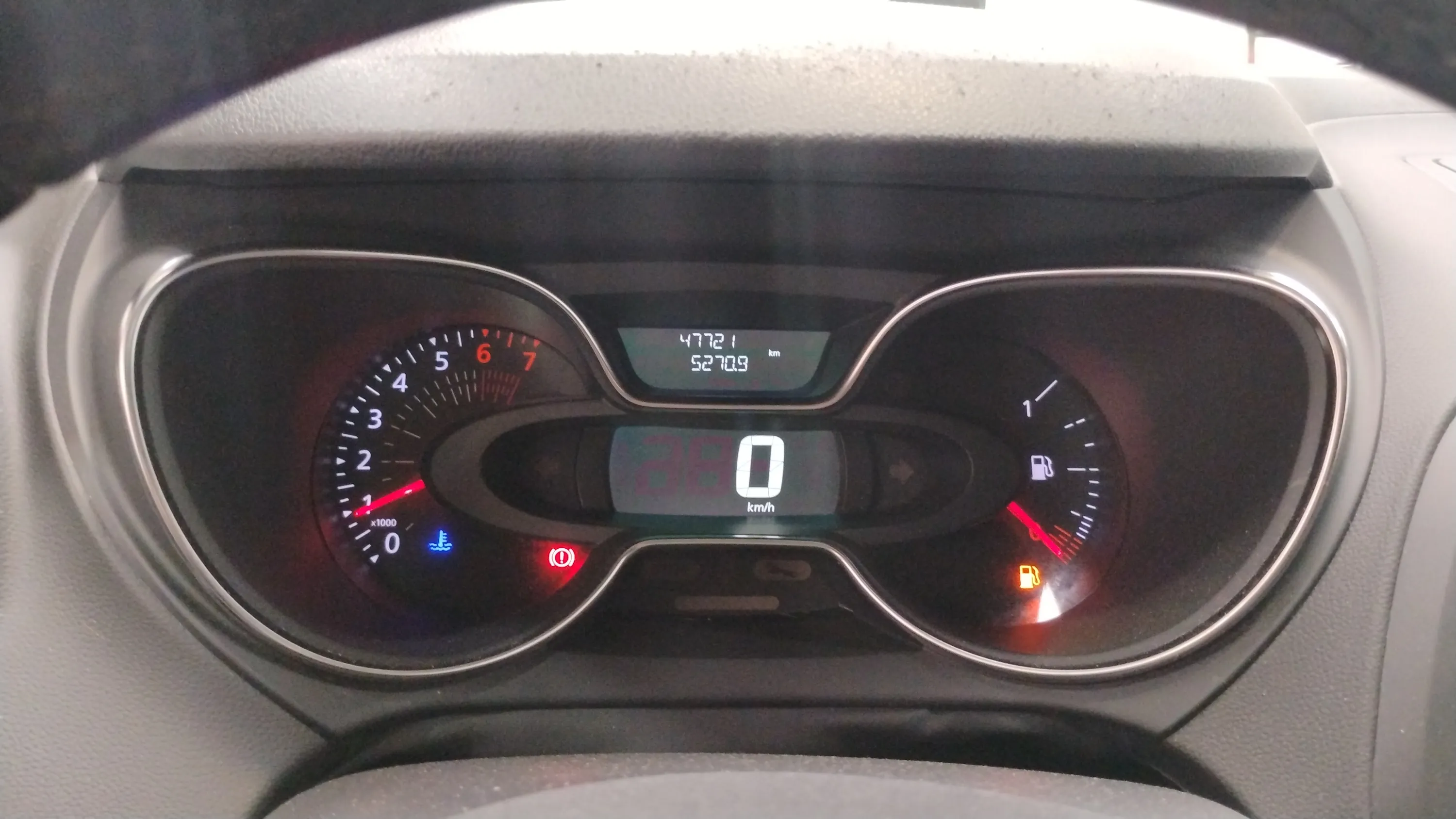 Renault Captur Life TCe - foto 12