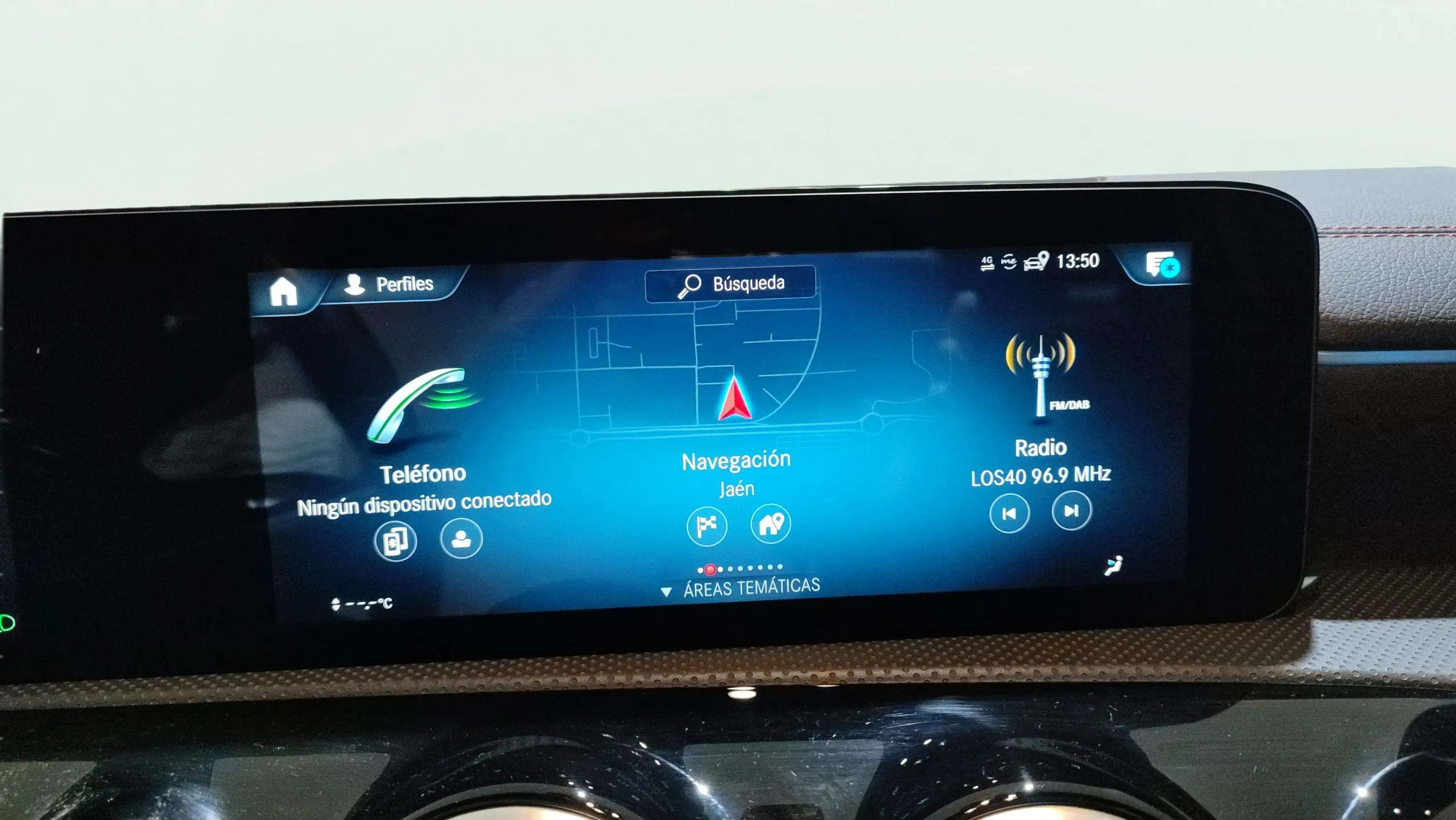Mercedes-Benz CLA 200 D DCT - foto 11
