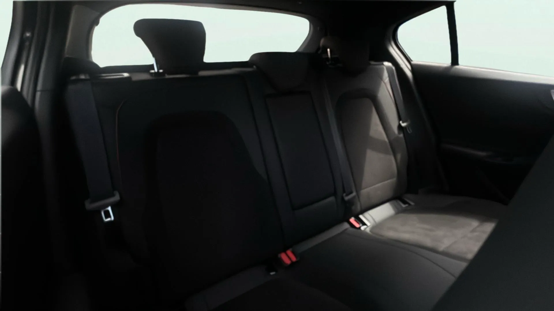 Ford Focus ST 2.3 EcoBoost - foto 19