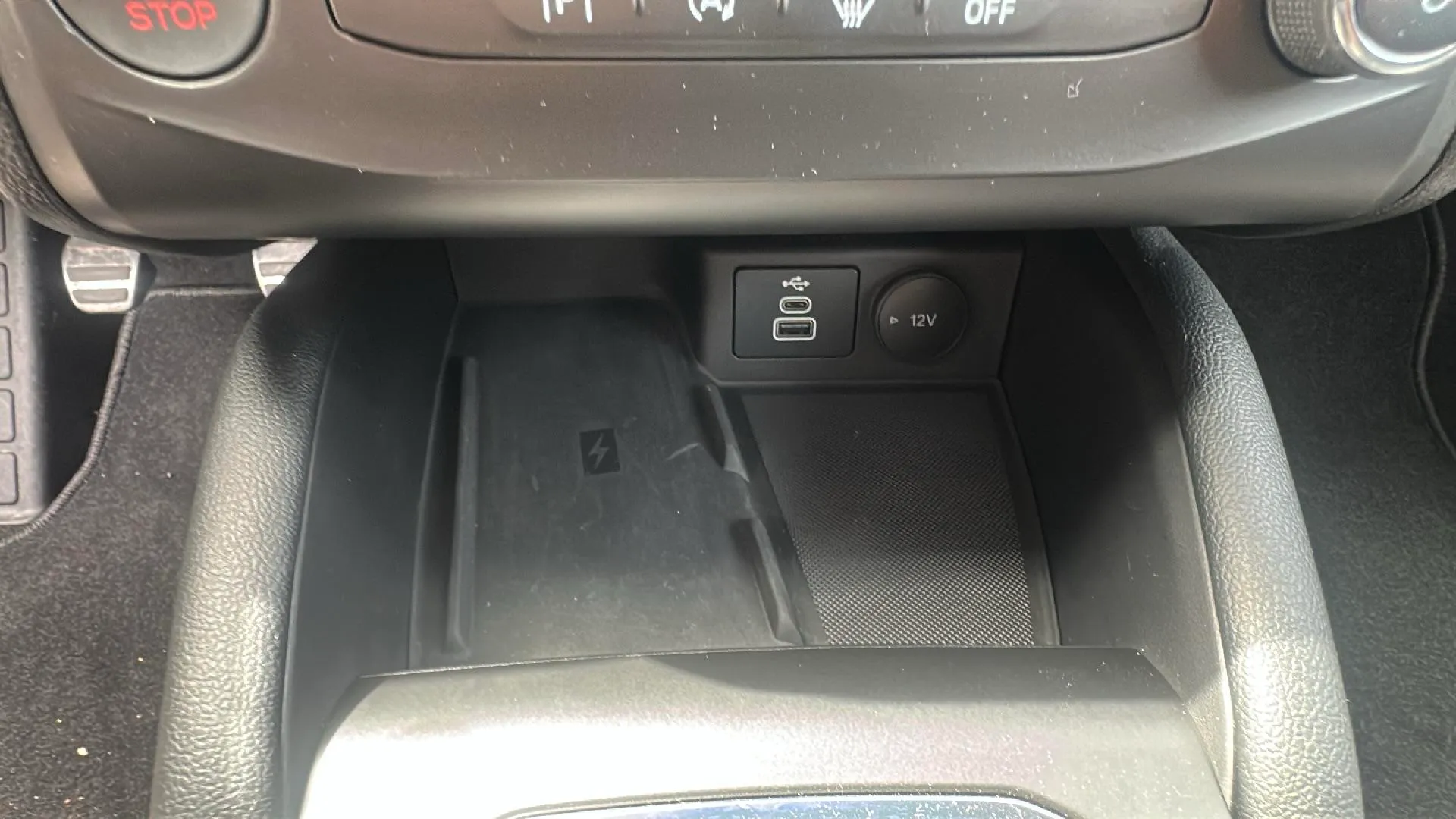 Ford Focus ST 2.3 EcoBoost - foto 23
