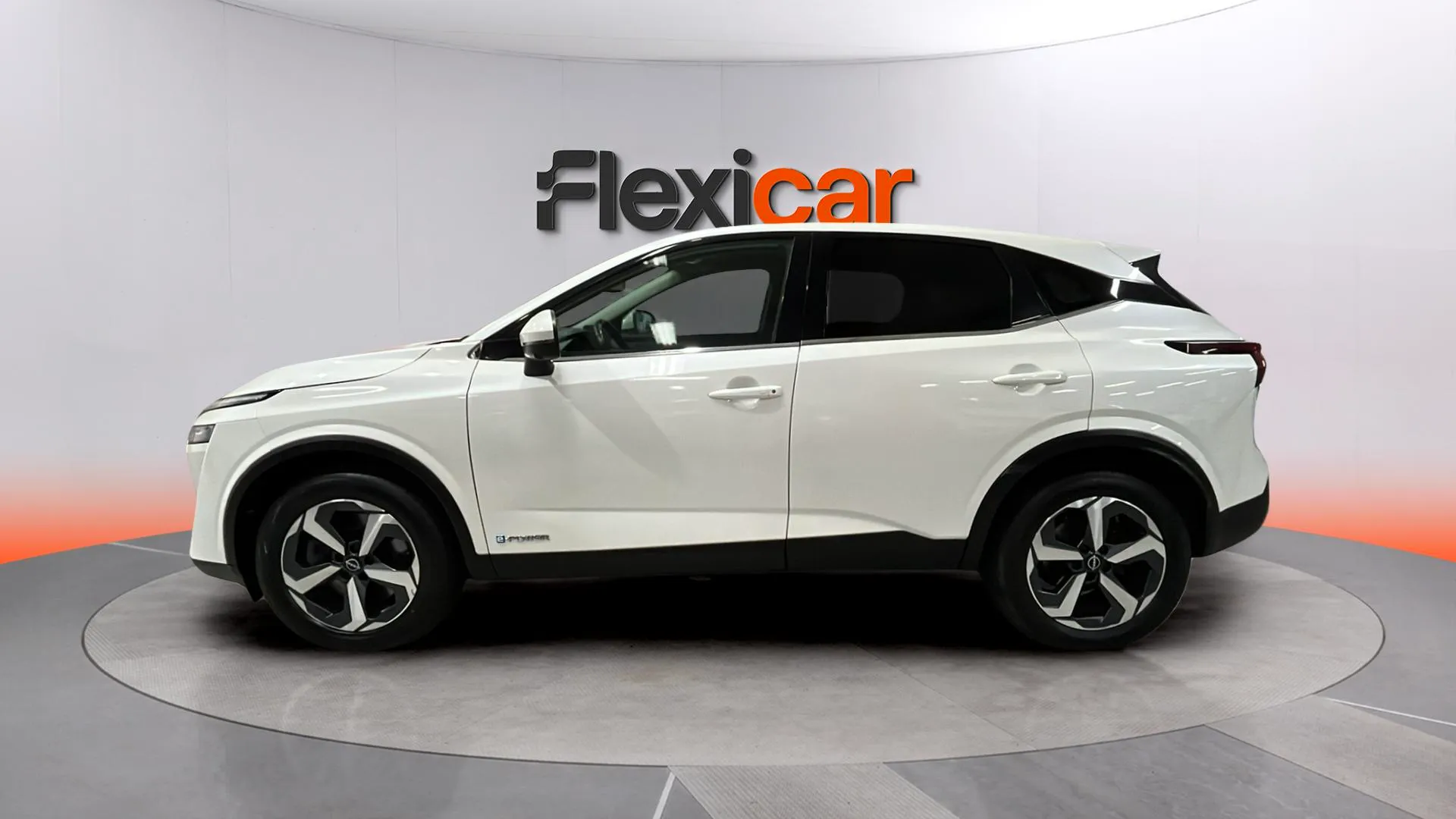Nissan Qashqai DIG-T N-Connecta - foto 4