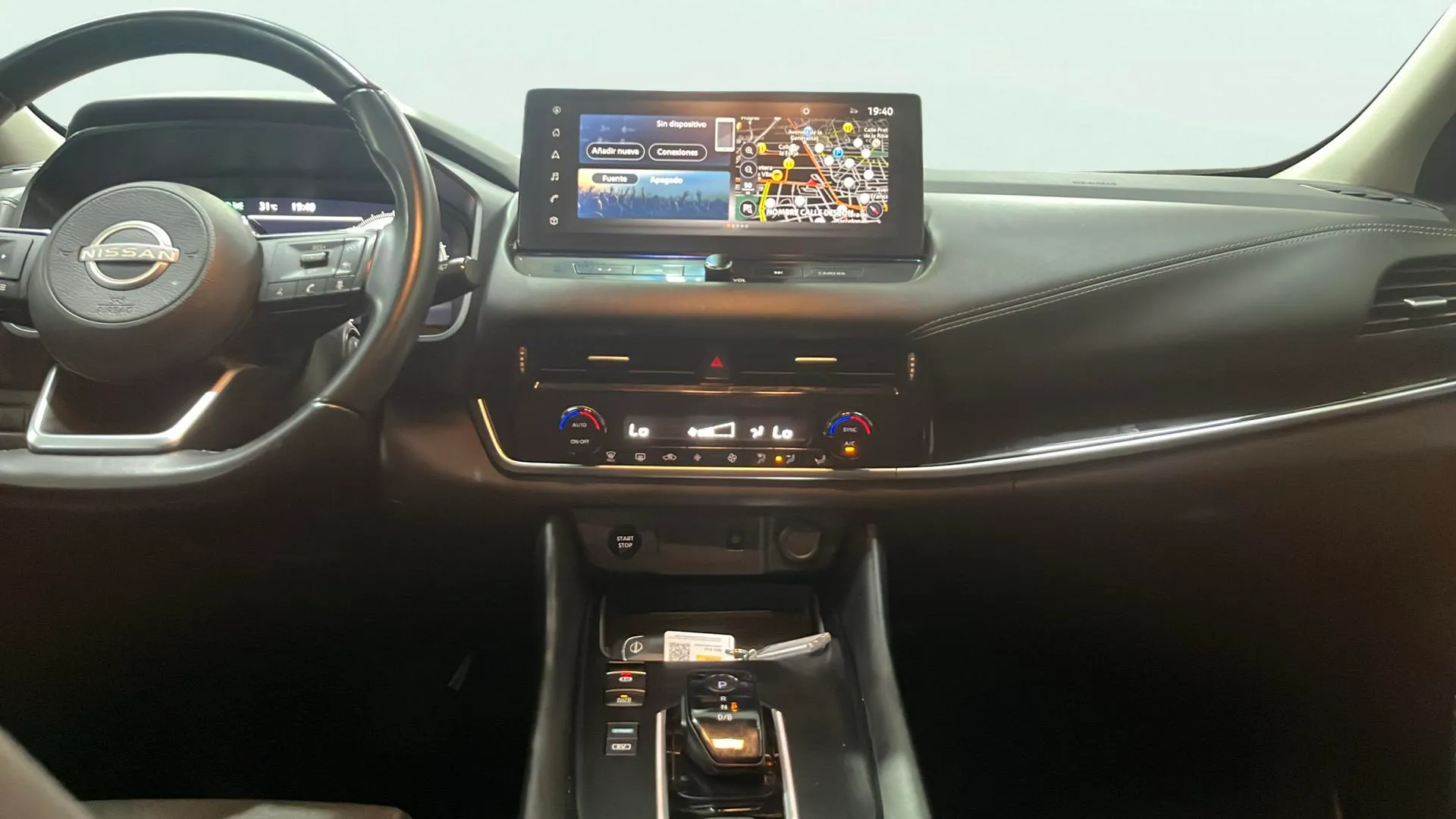 Nissan Qashqai DIG-T N-Connecta - foto 19