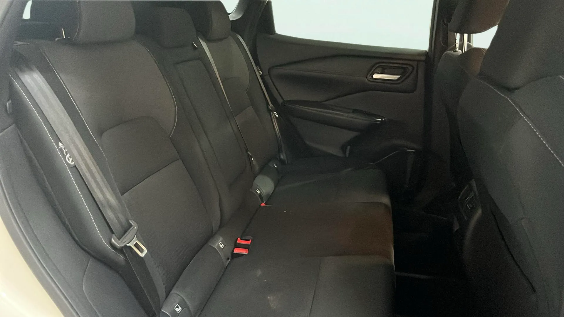 Nissan Qashqai DIG-T N-Connecta - foto 13