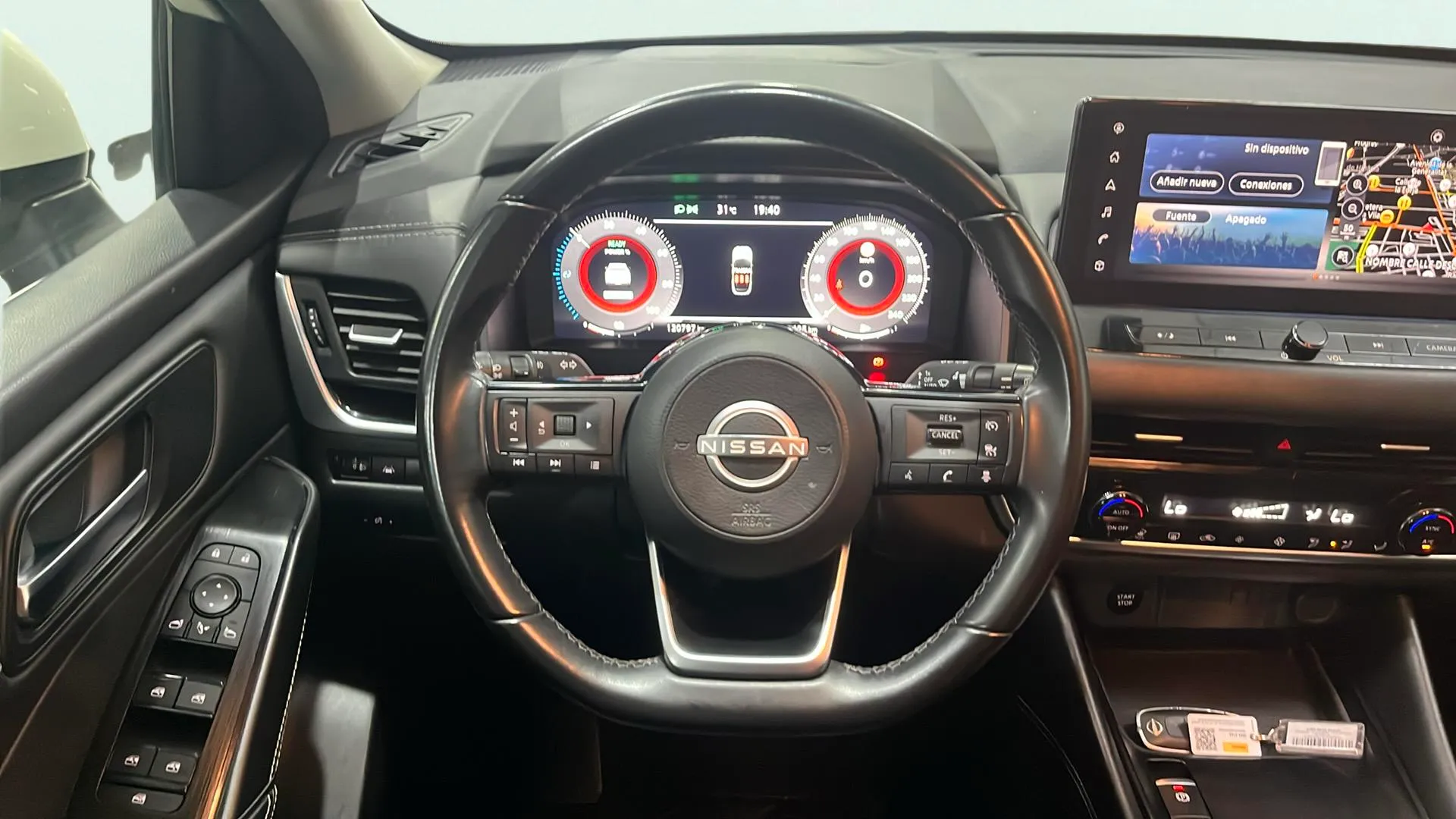 Nissan Qashqai DIG-T N-Connecta - foto 17