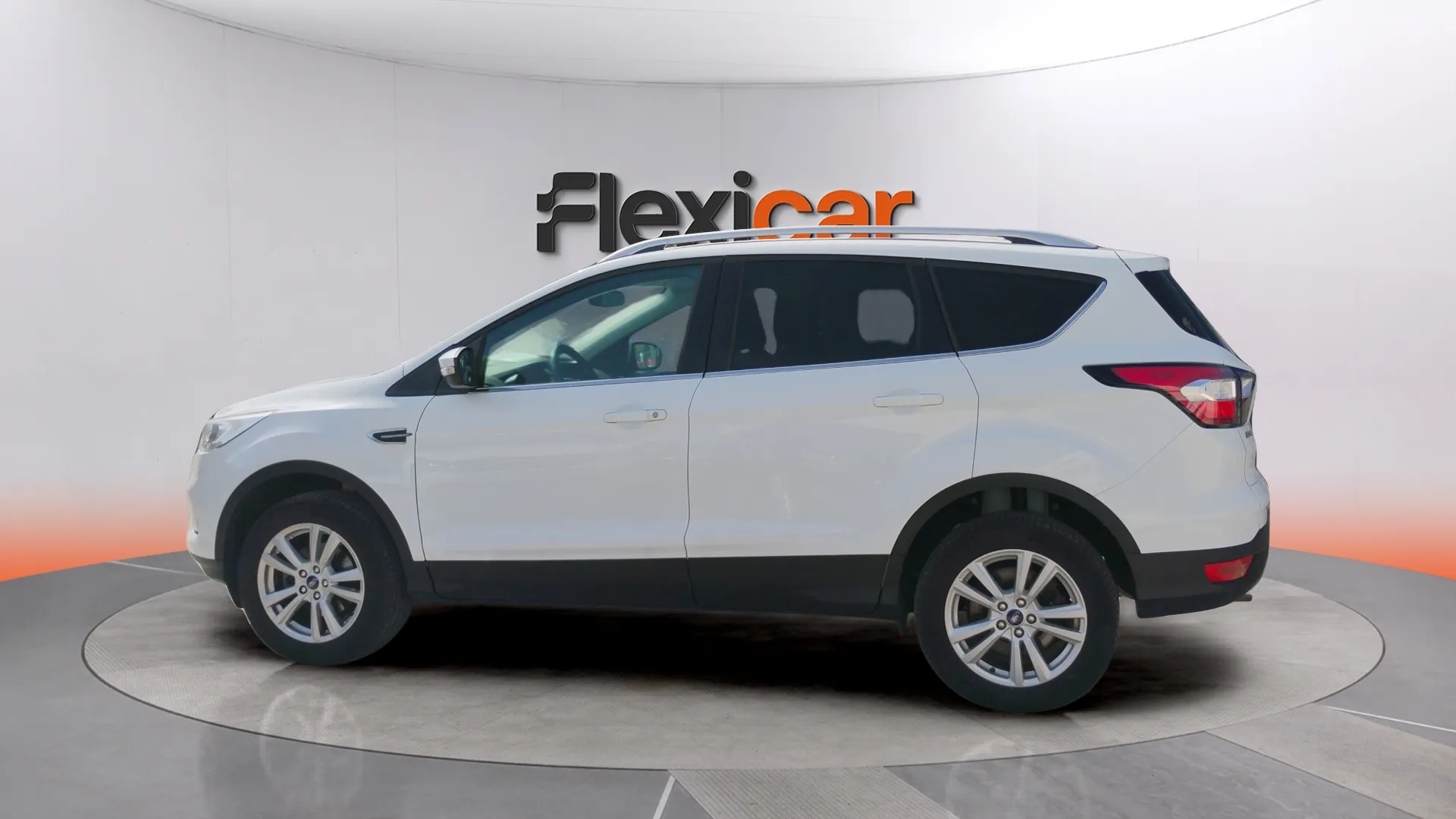Ford Kuga 1.5 EcoBoost 4x2 Trend+ - foto 5