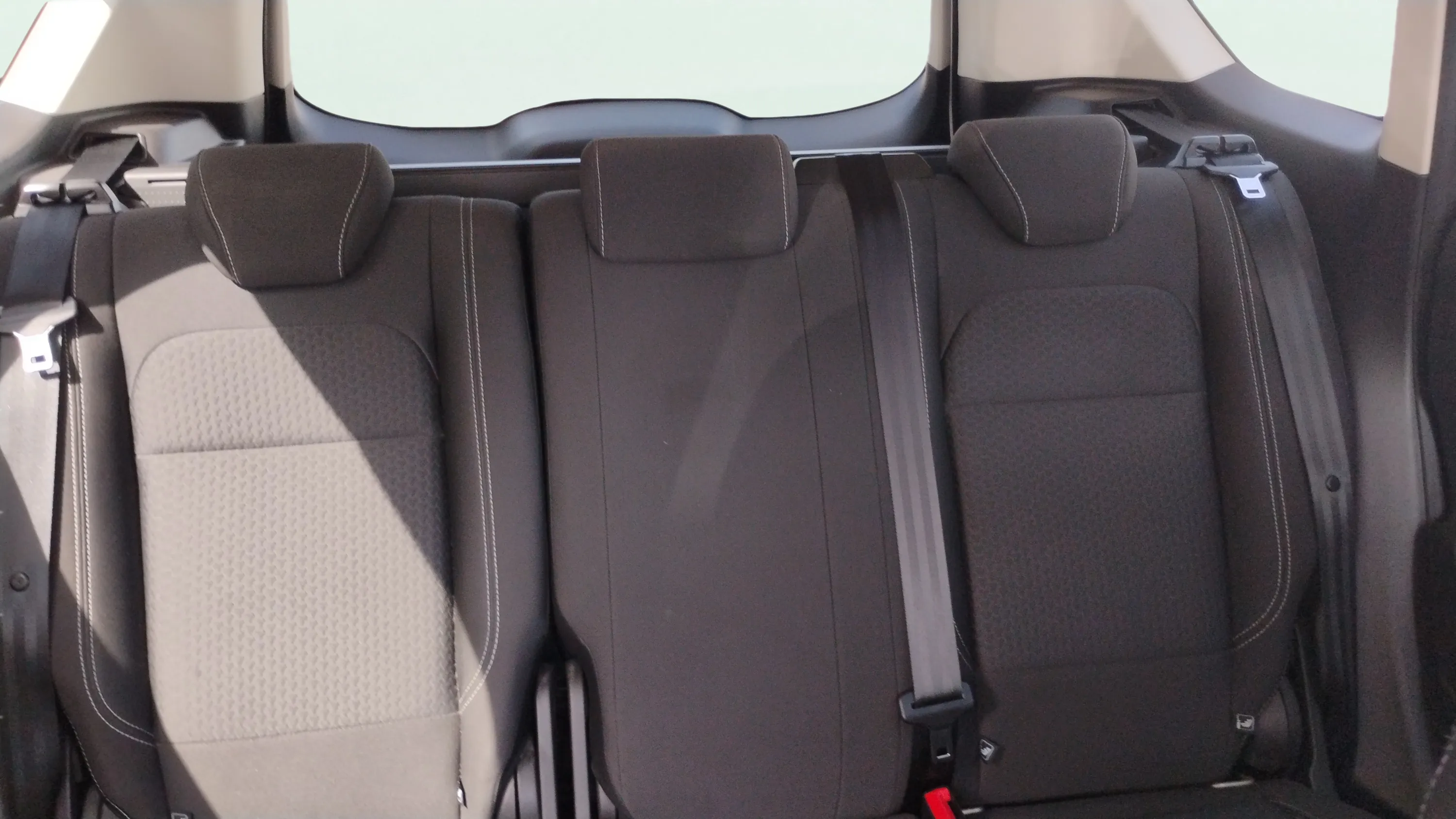 Ford Kuga 1.5 EcoBoost 4x2 Trend+ - foto 12