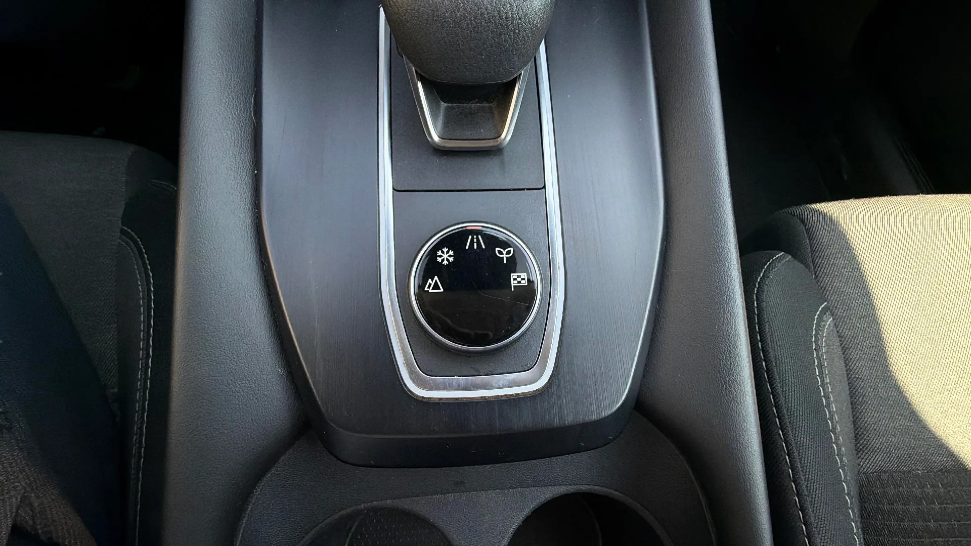 Nissan Qashqai E-POWER N-Connecta - foto 21