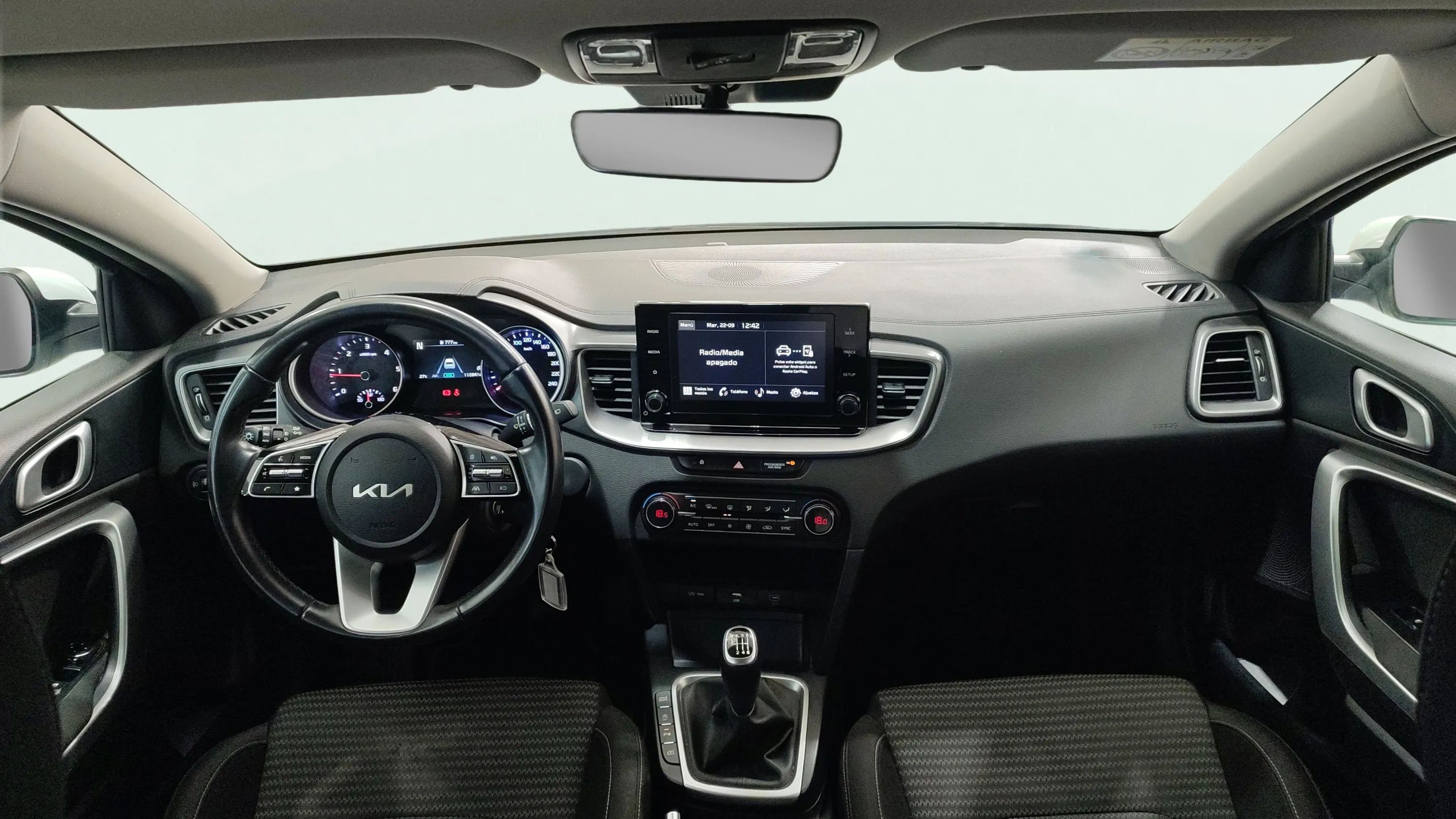 Kia Ceed 1.6 MHEV iMT Drive - foto 22