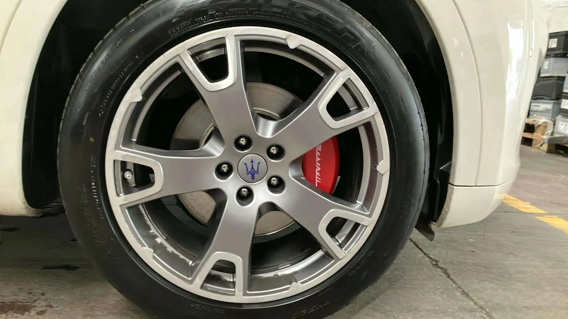 Maserati Levante V6 D AWD - foto 24