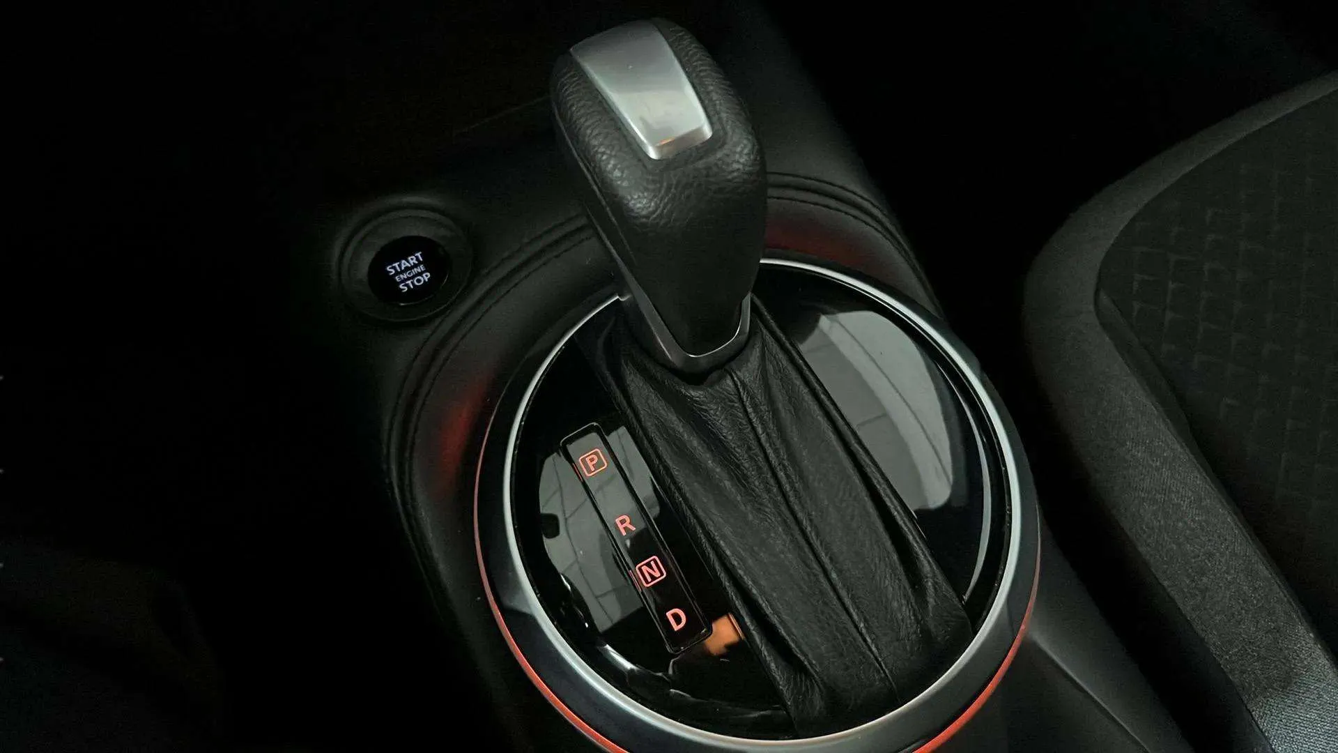Nissan Juke DIG-T DCT N-Connecta - foto 17