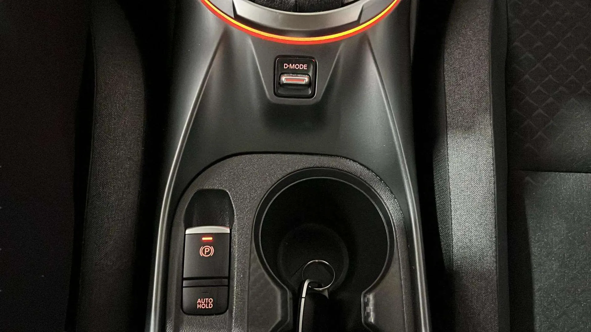 Nissan Juke DIG-T DCT N-Connecta - foto 21