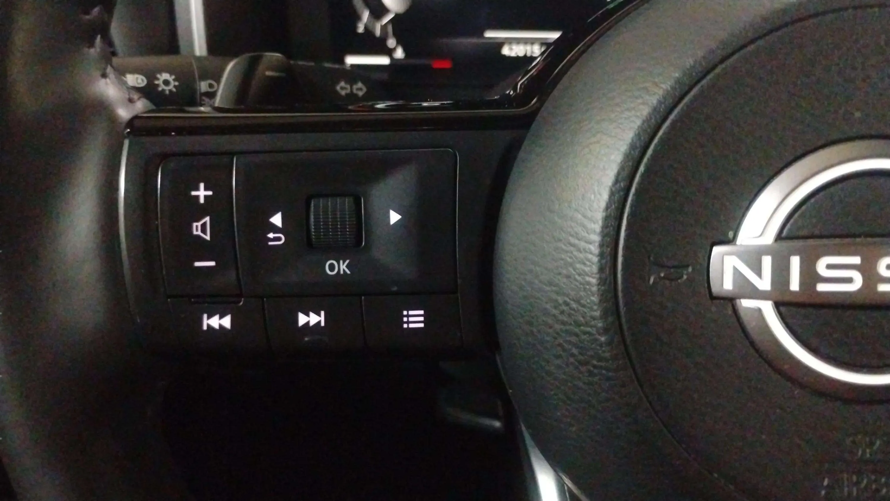 Nissan Qashqai DIG-T mHEV CVT Acenta - foto 22