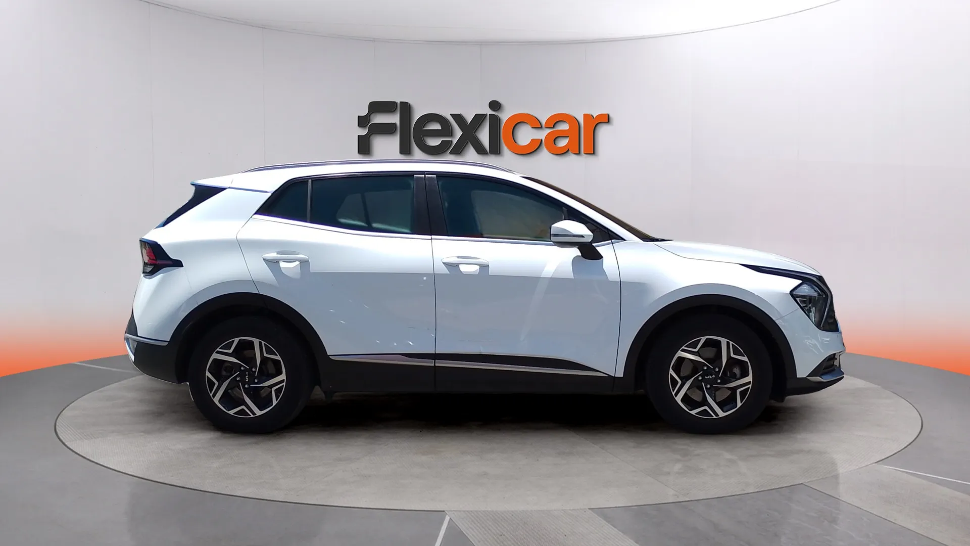 Kia Sportage 1.6 CRDi MHEV Business 4x2 - foto 5