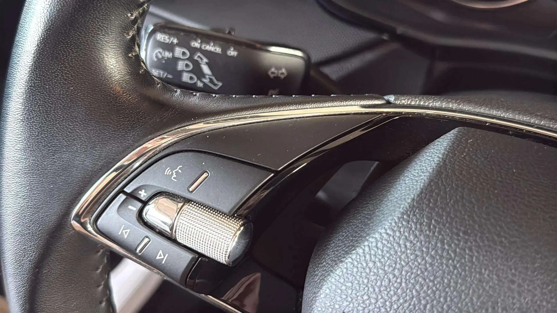 Škoda Fabia 1.0 TSI Ambition - foto 22