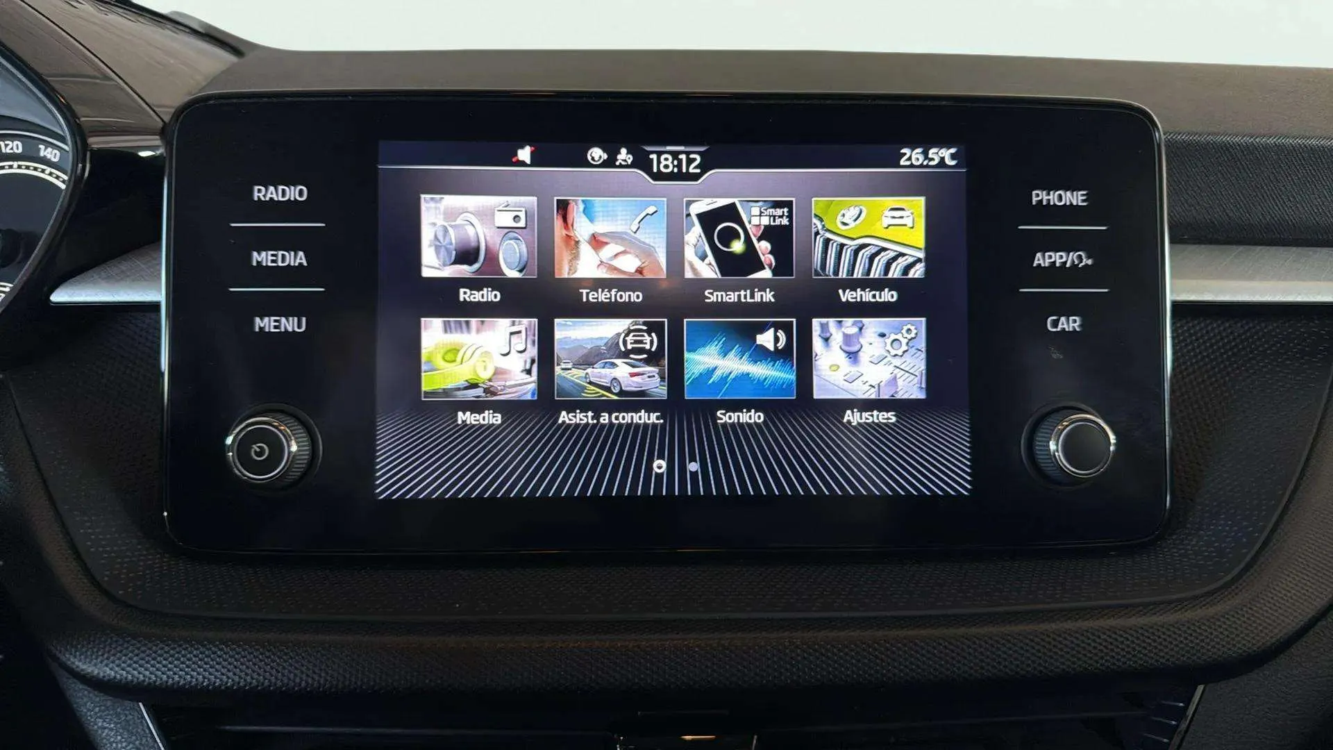 Škoda Fabia 1.0 TSI Ambition - foto 25