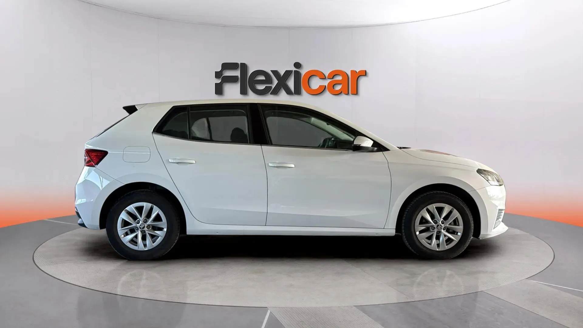 Škoda Fabia 1.0 TSI Ambition - foto 7
