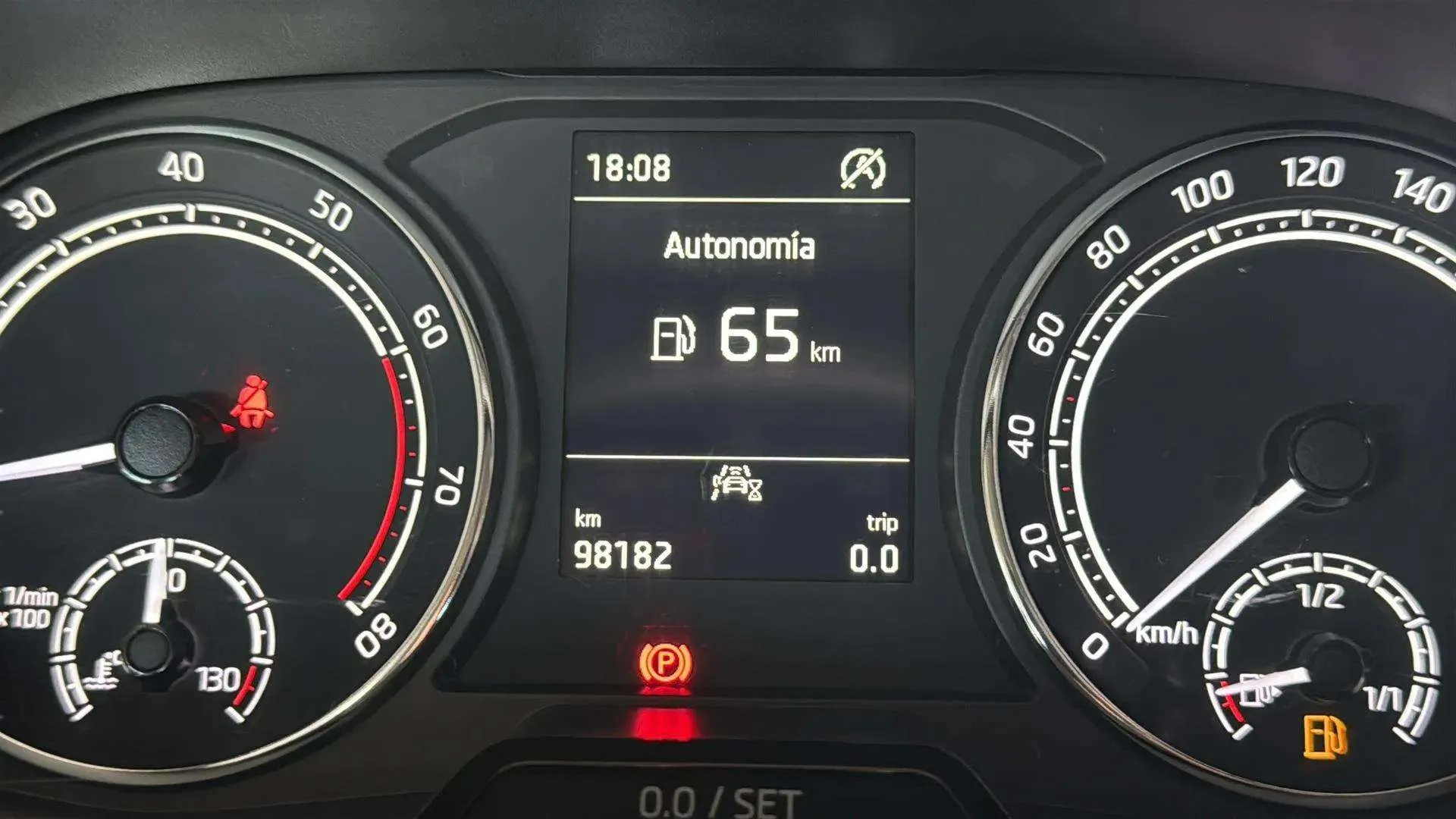 Škoda Fabia 1.0 TSI Ambition - foto 12