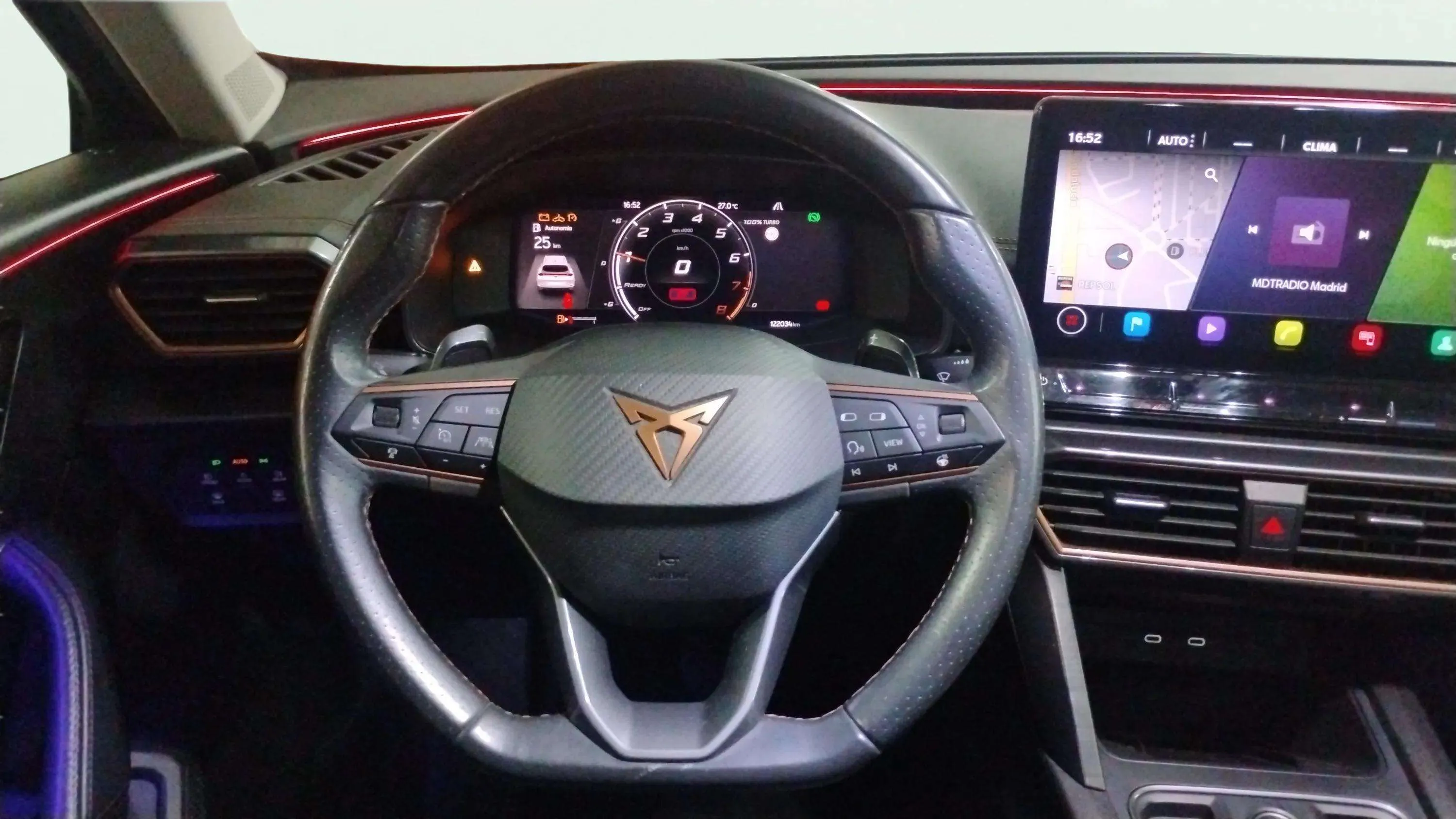 Cupra Formentor 1.5 TSI DSG - foto 18