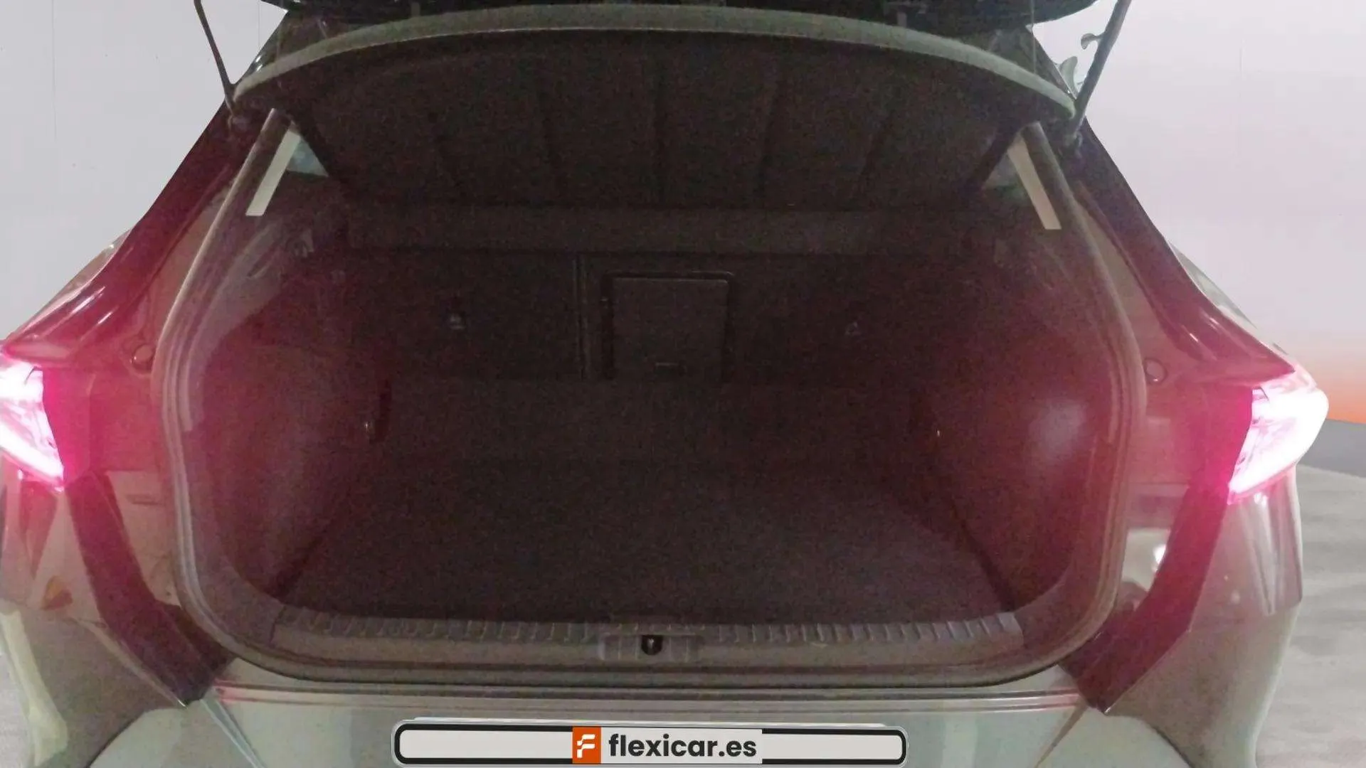 Cupra Formentor 1.5 TSI DSG - foto 24