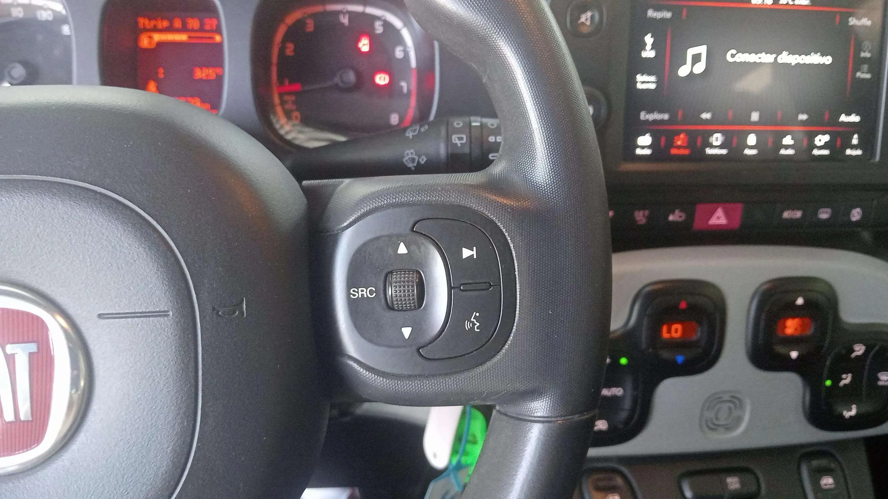 Fiat Panda City Cross 1.0 Gse - foto 17