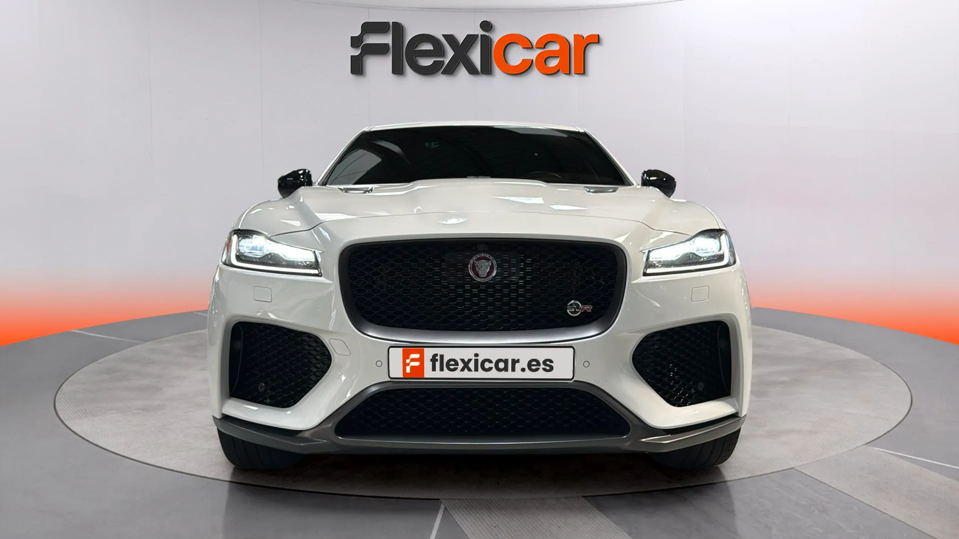 Jaguar F-Pace 5.0 V8 SVR AWD - foto 2