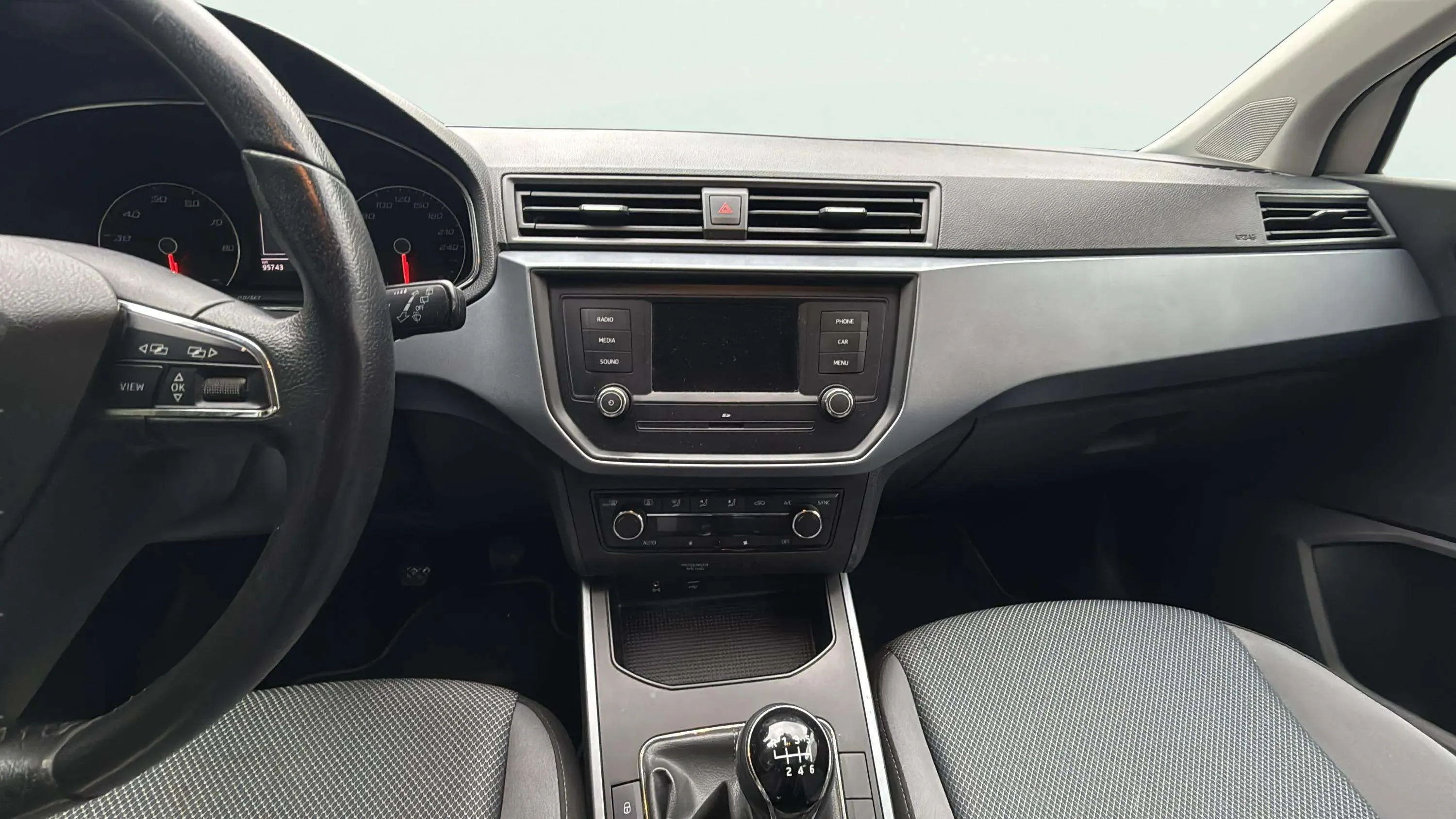 SEAT Arona 1.0 TSI Style Ecomotive - foto 10