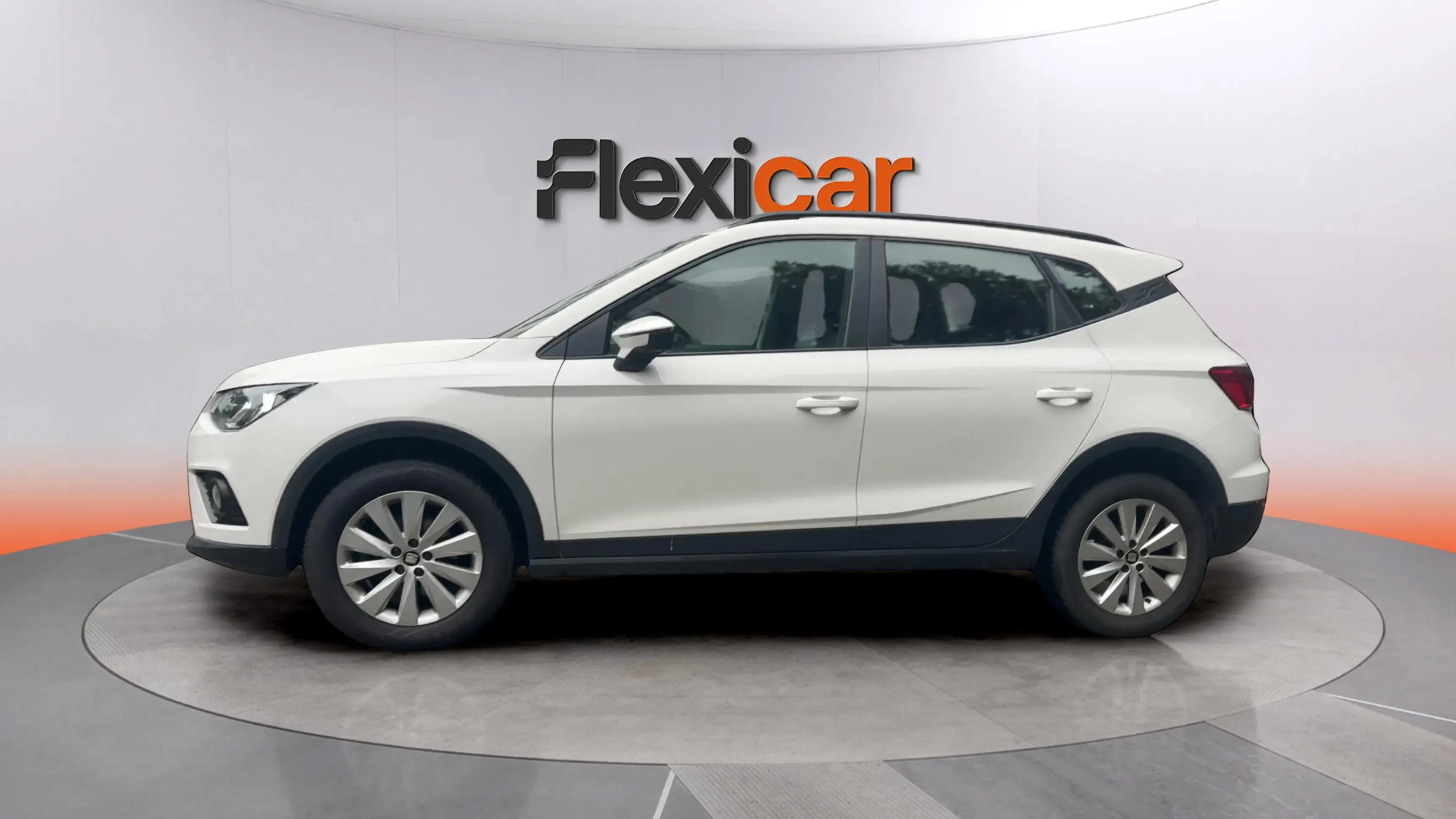 SEAT Arona 1.0 TSI Style Ecomotive - foto 4